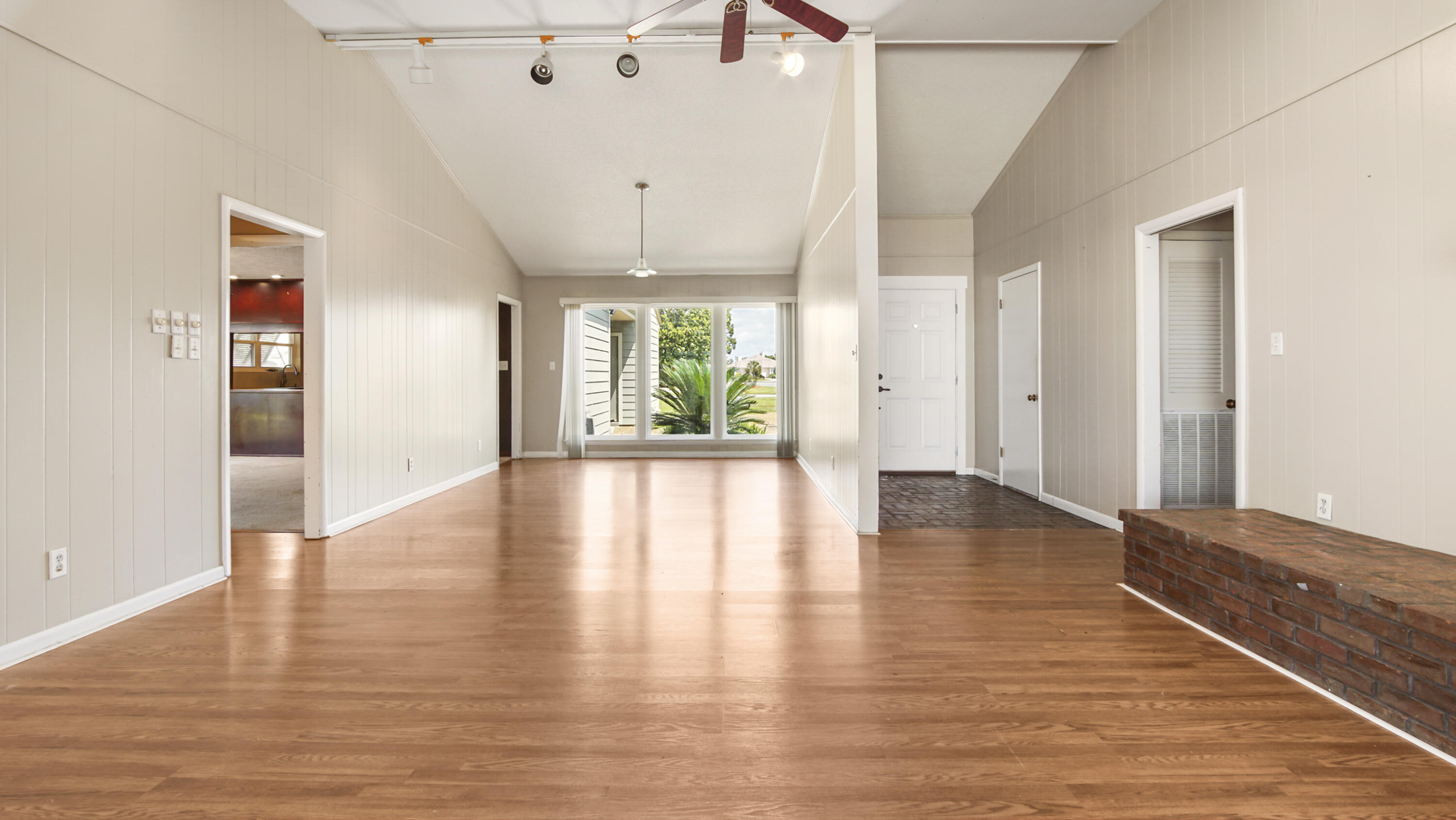 BAY POINT UNIT 1 - Residential