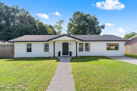 4335 Beau Terra Lane Pensacola FL 32514