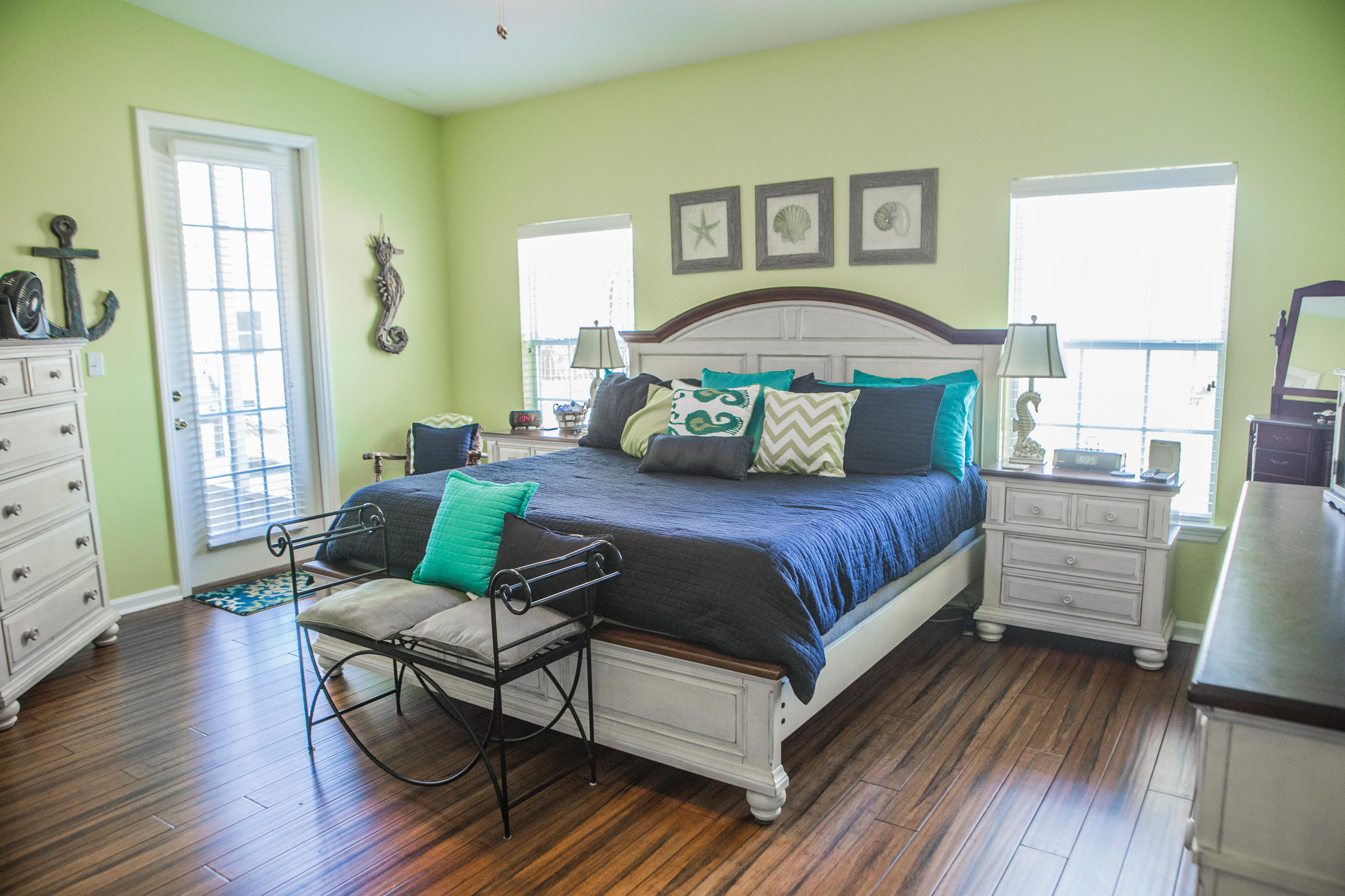 HAMMOCK BAY - Residential