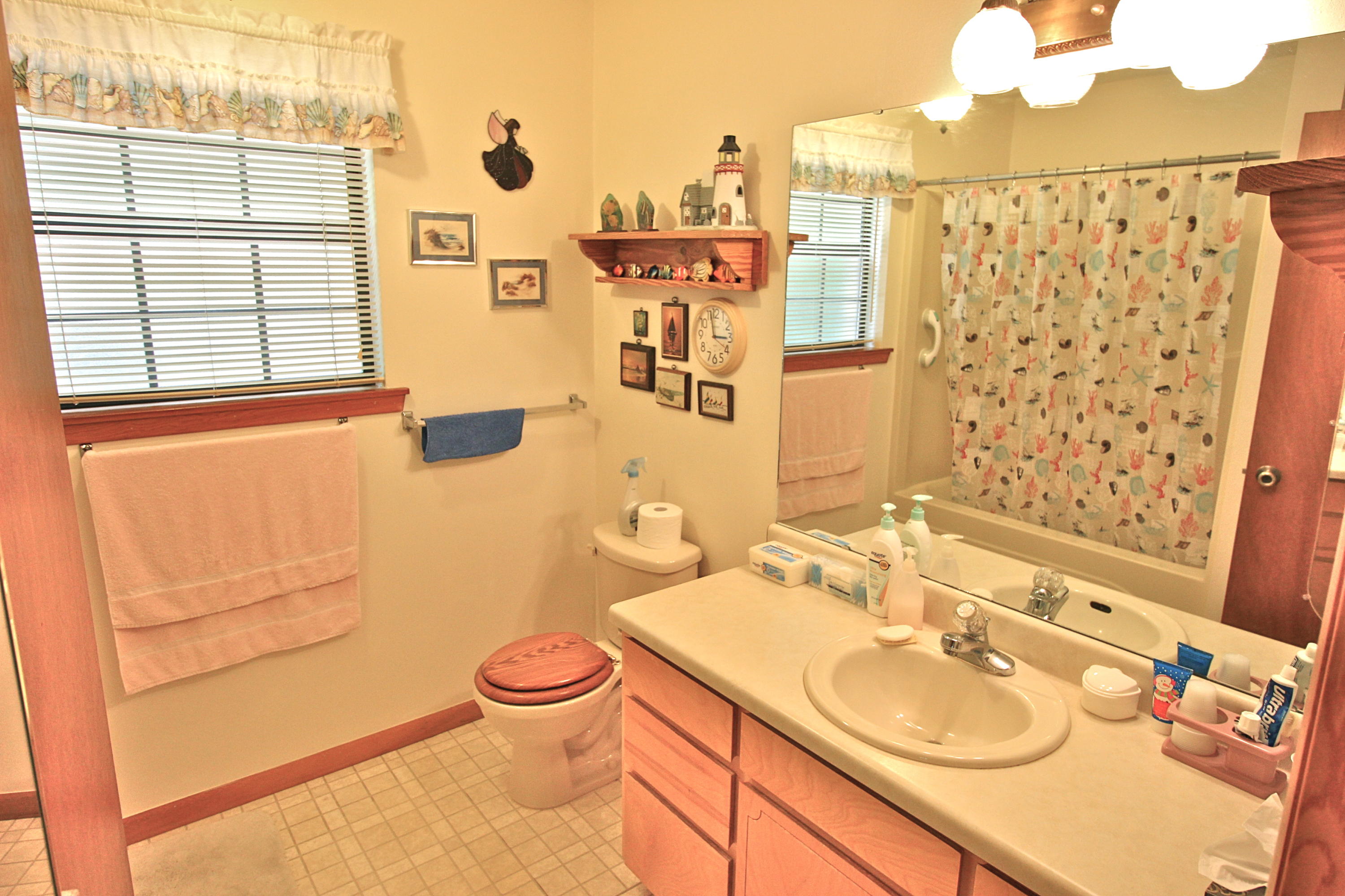 LAKE JUNIPER ESTATES UNIT 2 - Residential