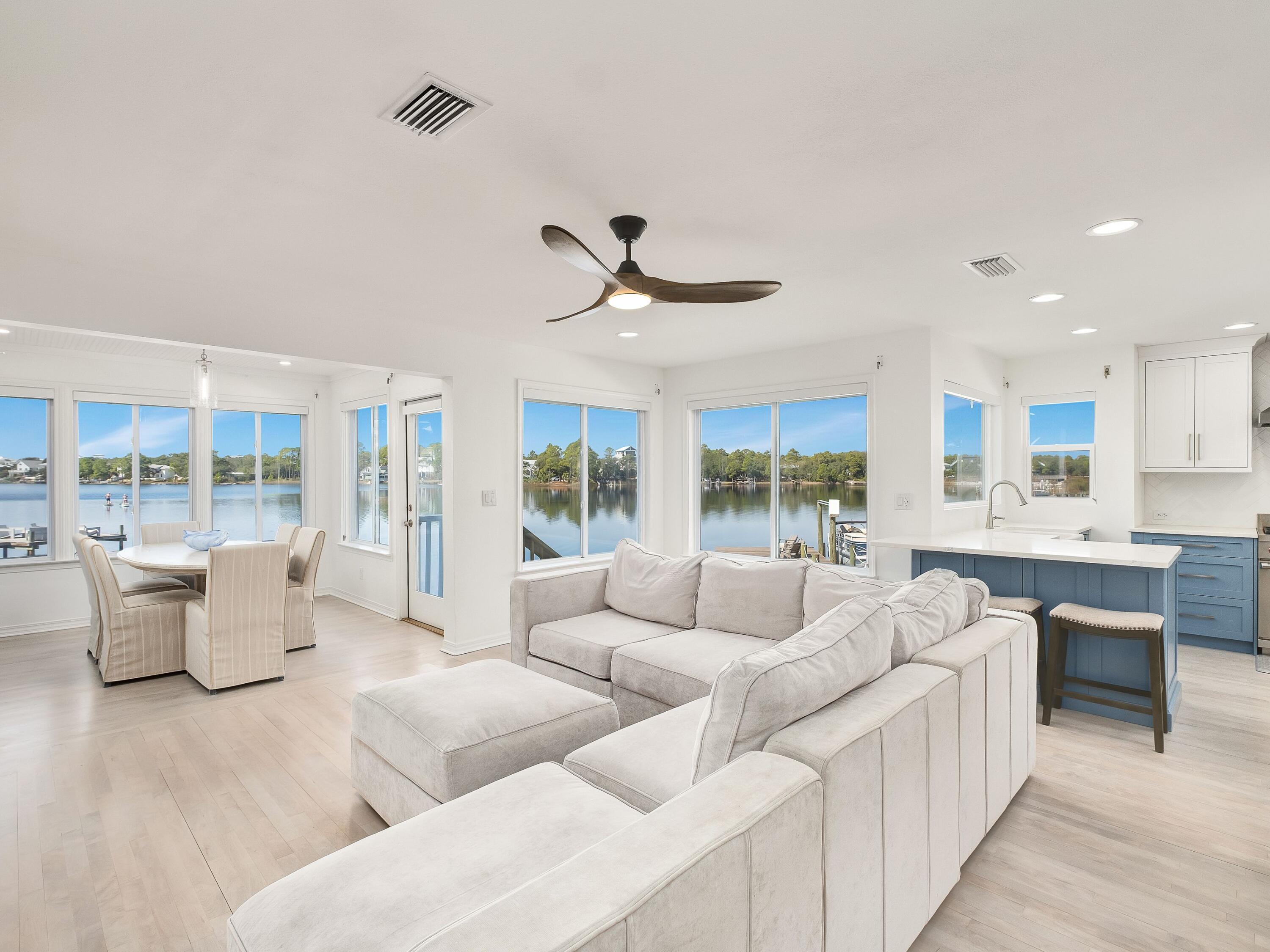 LAKEWOOD OF SEAGROVE BEACH - Residential