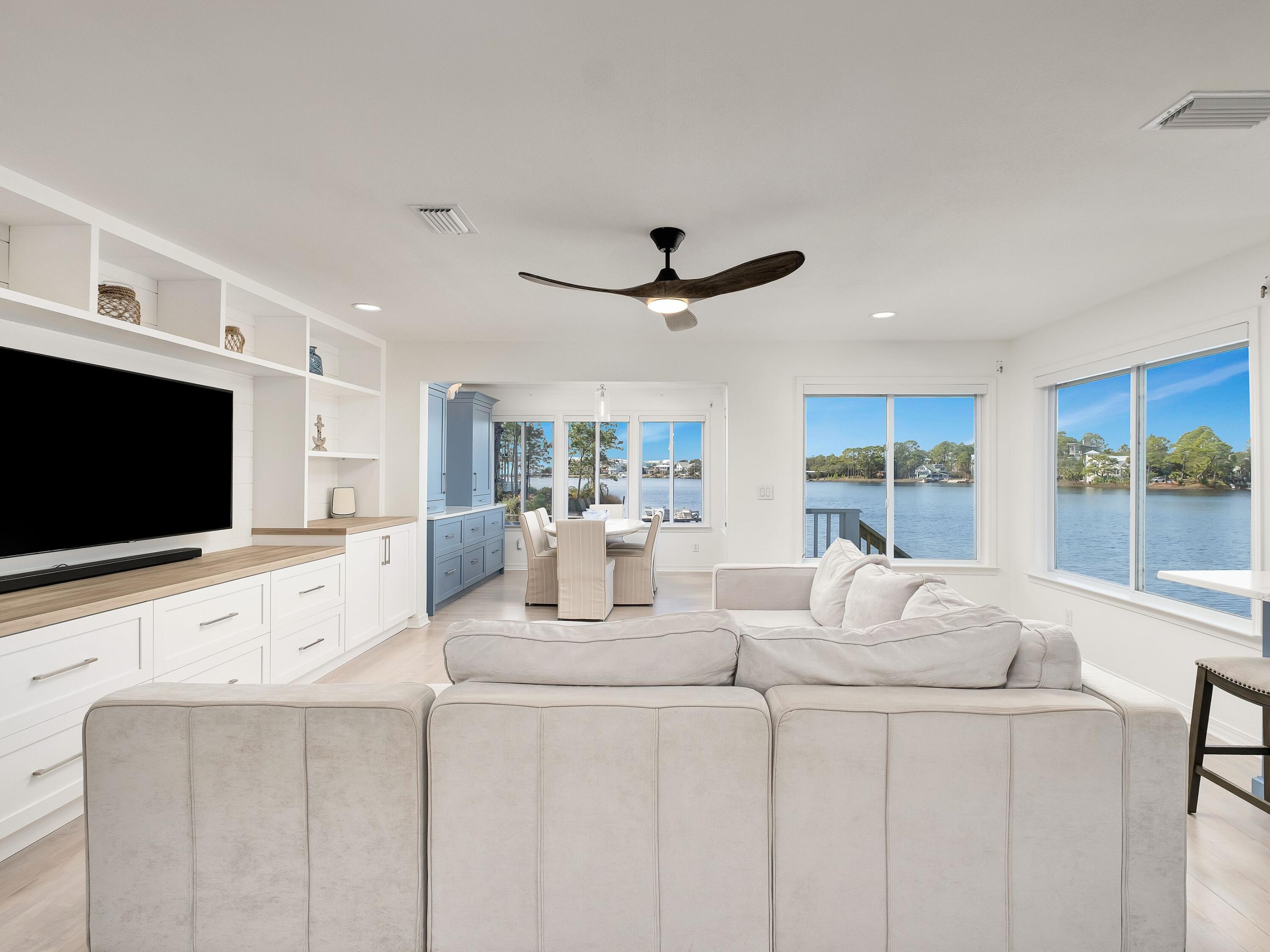 LAKEWOOD OF SEAGROVE BEACH - Residential