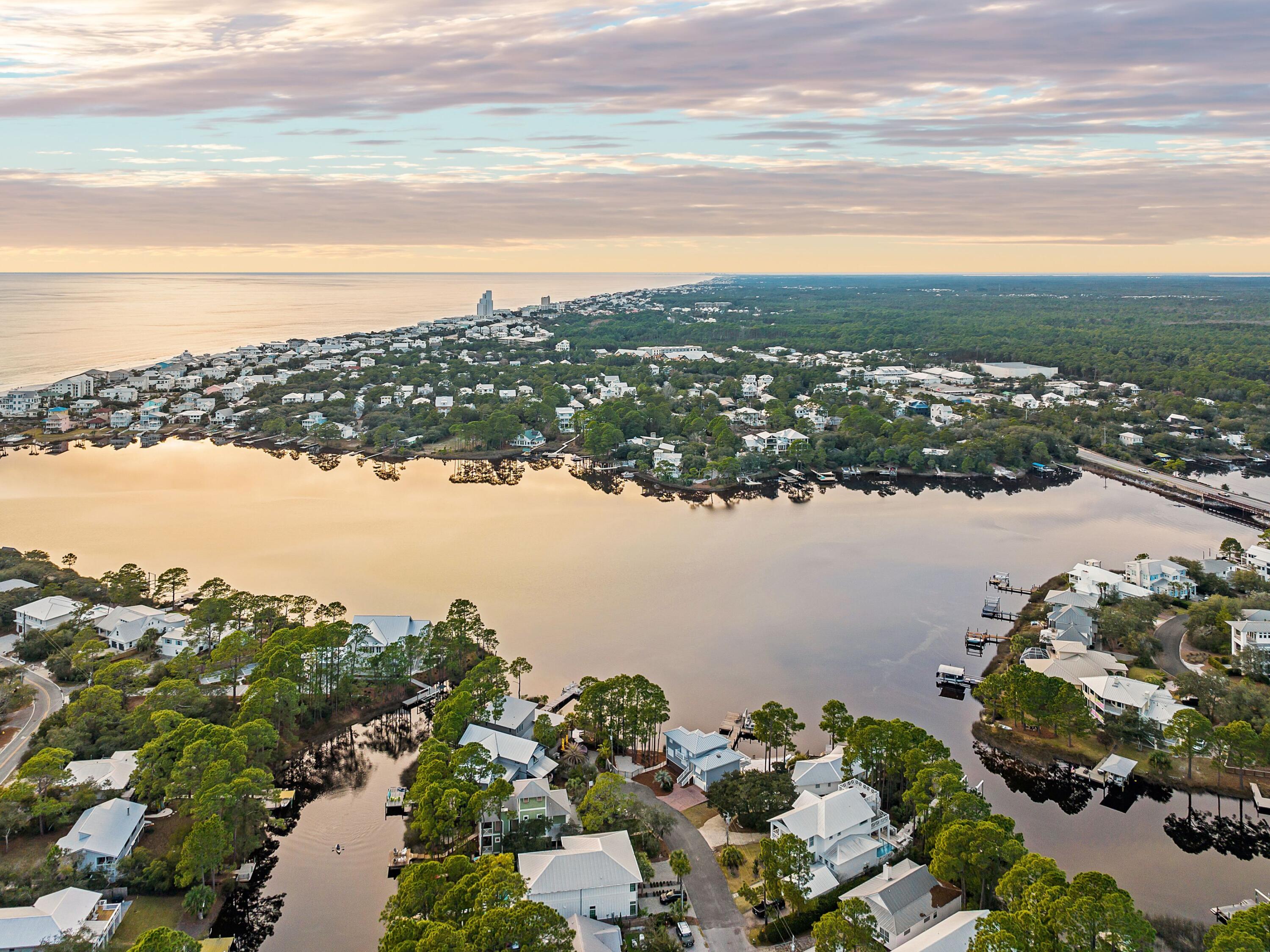 LAKEWOOD OF SEAGROVE BEACH - Residential