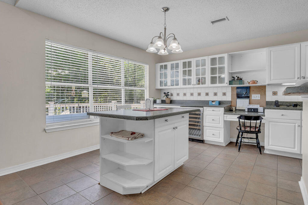 HIGHLAND DOWNS - Residential