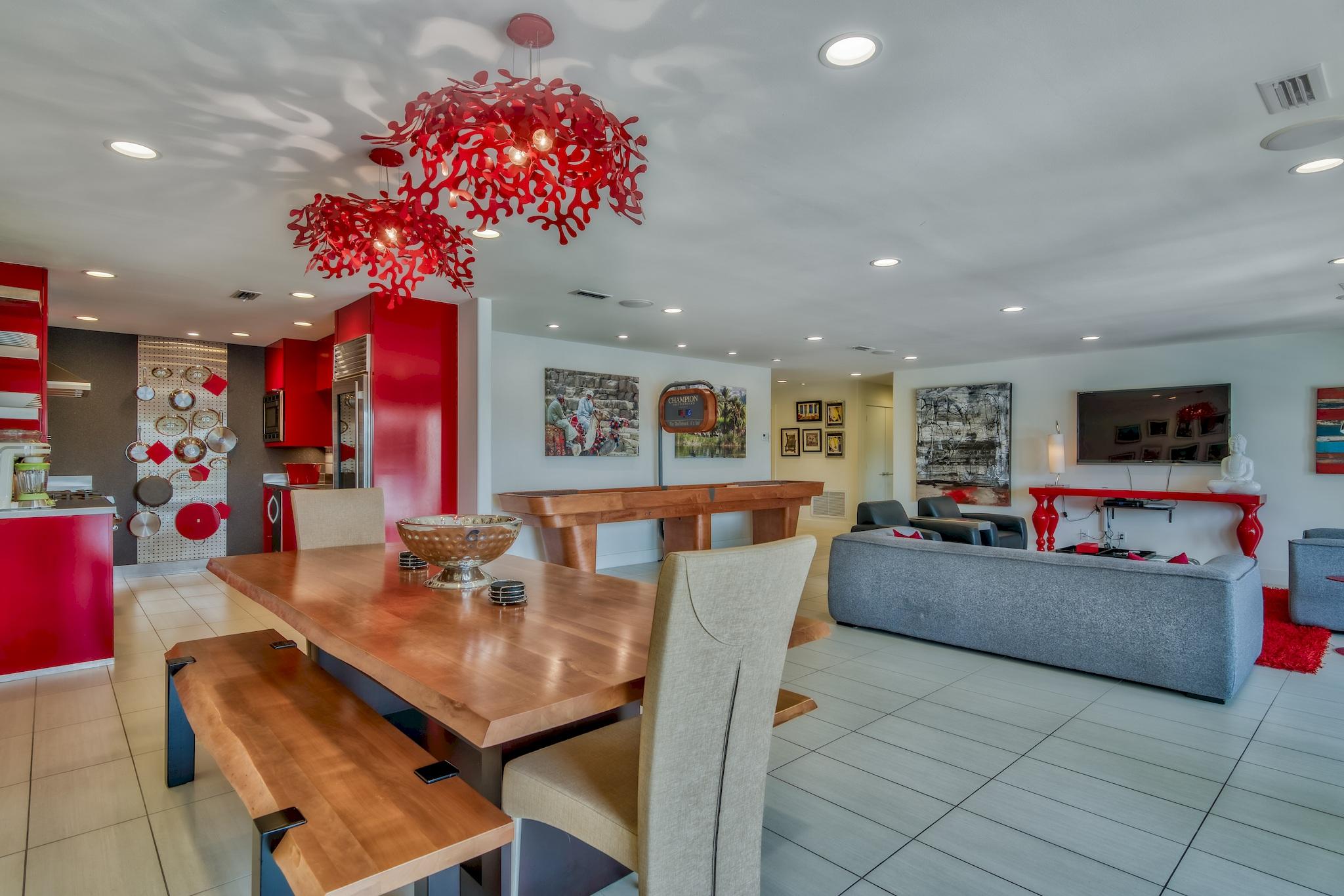 HOLIDAY ISLE LOT 12 BLK E - Residential