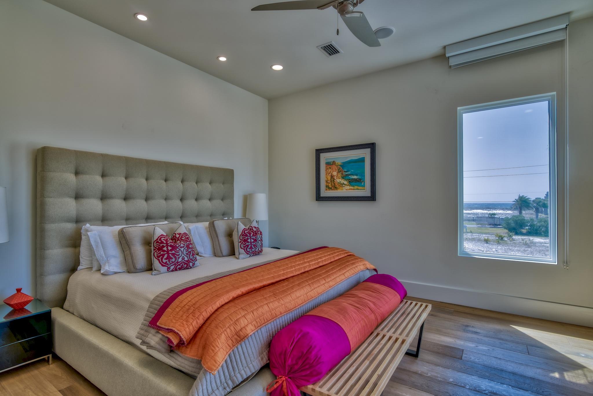 HOLIDAY ISLE LOT 12 BLK E - Residential