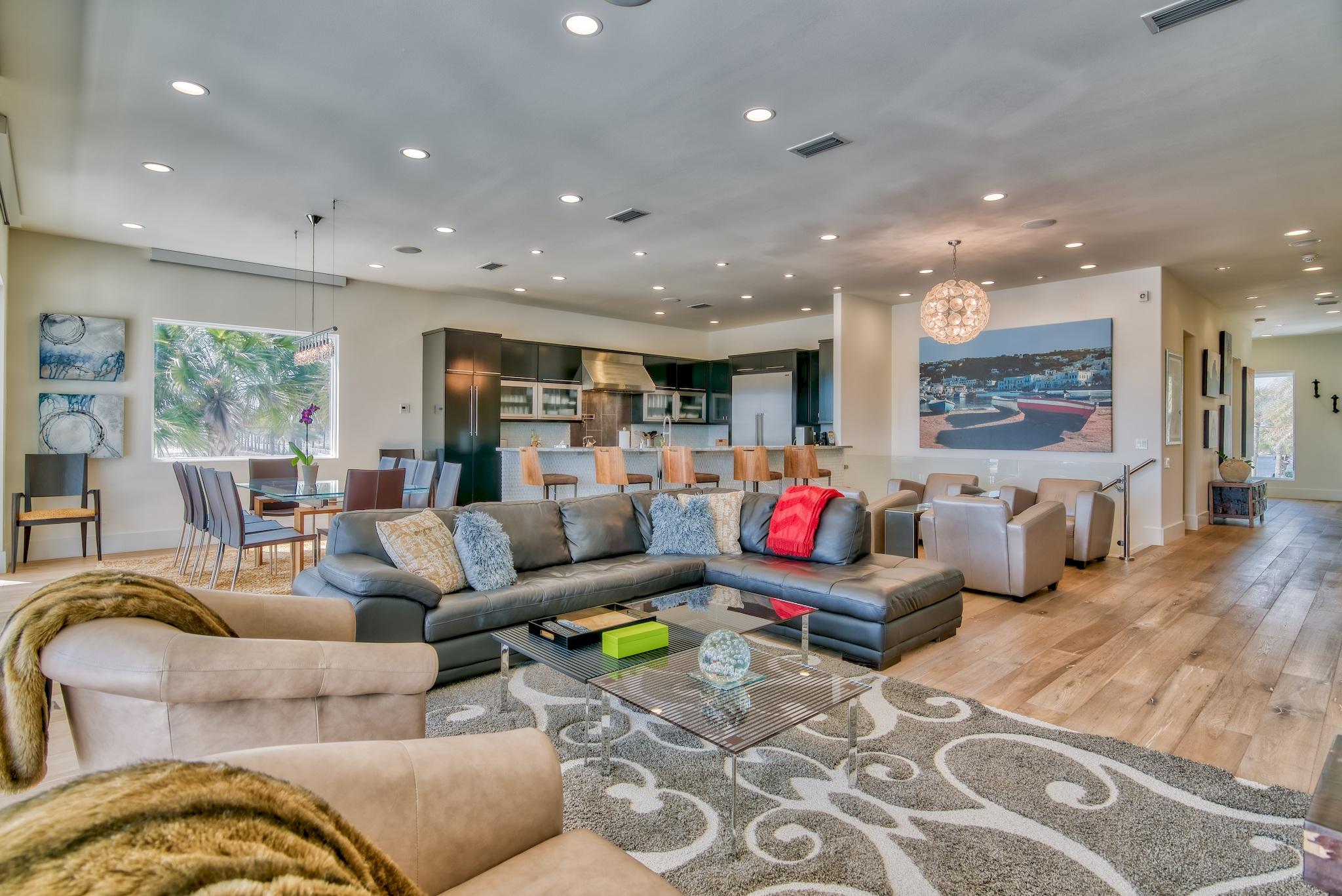 HOLIDAY ISLE LOT 12 BLK E - Residential