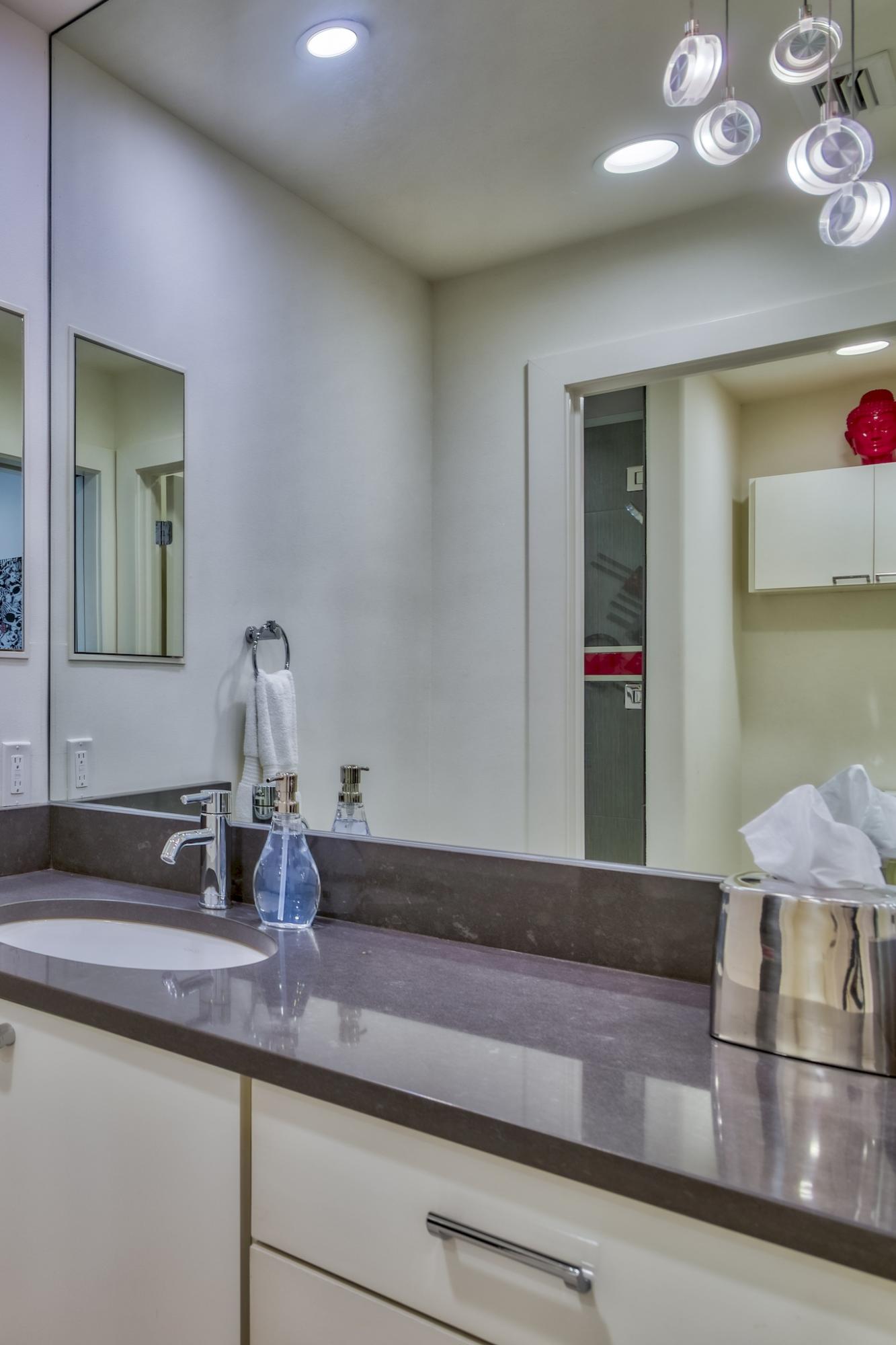 HOLIDAY ISLE LOT 12 BLK E - Residential