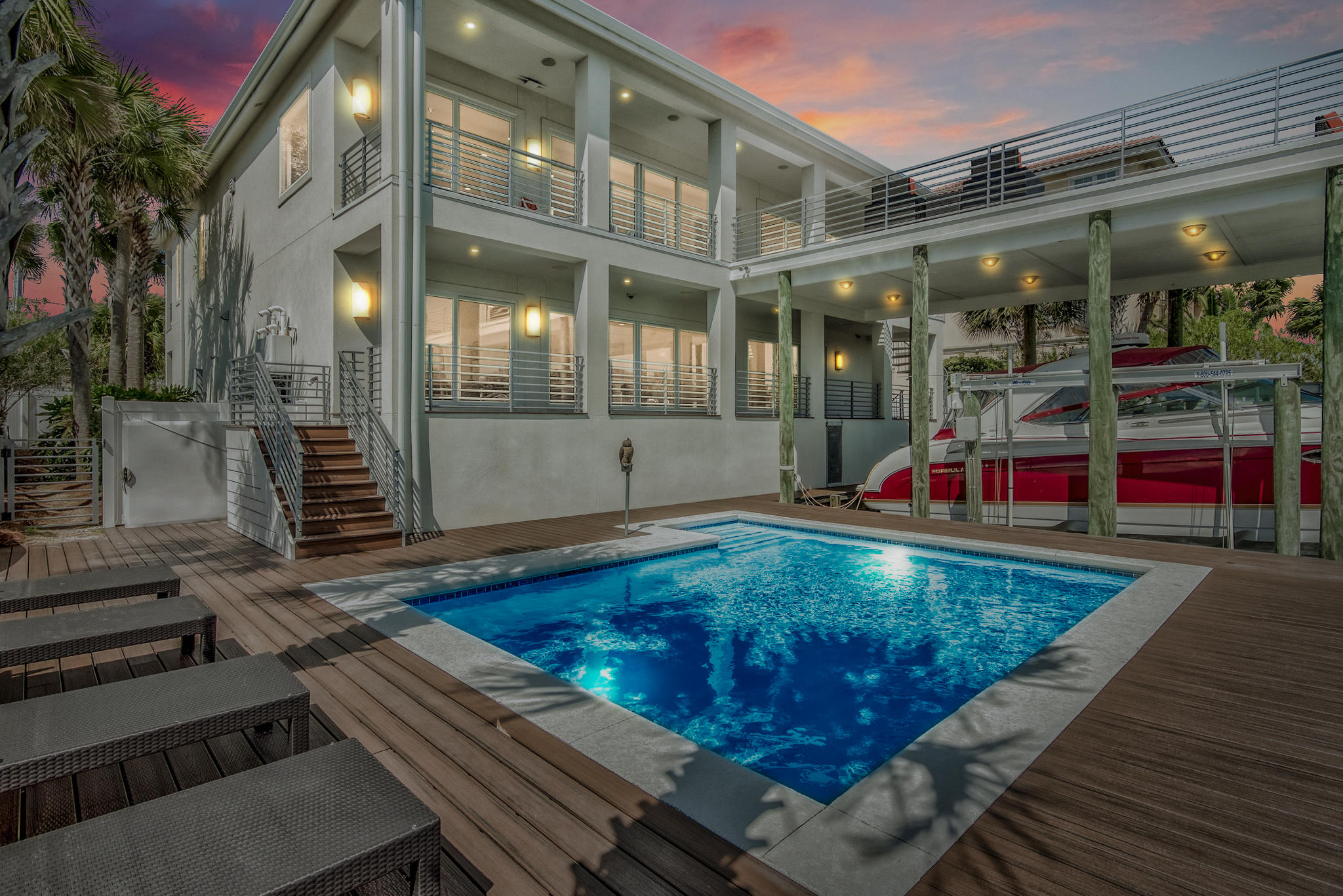 HOLIDAY ISLE LOT 12 BLK E - Residential