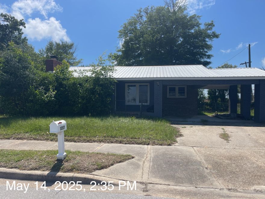 Income producing property!  This home has been taken down to the studs and is ready for you to complete the way you want it done.  Tons of potential, great location and priced to sell.  This is a 4BD 3BA home with a duplex located on the back of the property.  Each unit has 1BD and 1BA and can be used for extra income.  Property is located on a corner lot in St. Andrews.  Short walk to the bay and only a 10 minute walk to our beautiful beaches.  2 Car covered parking.  Detached storage shed.