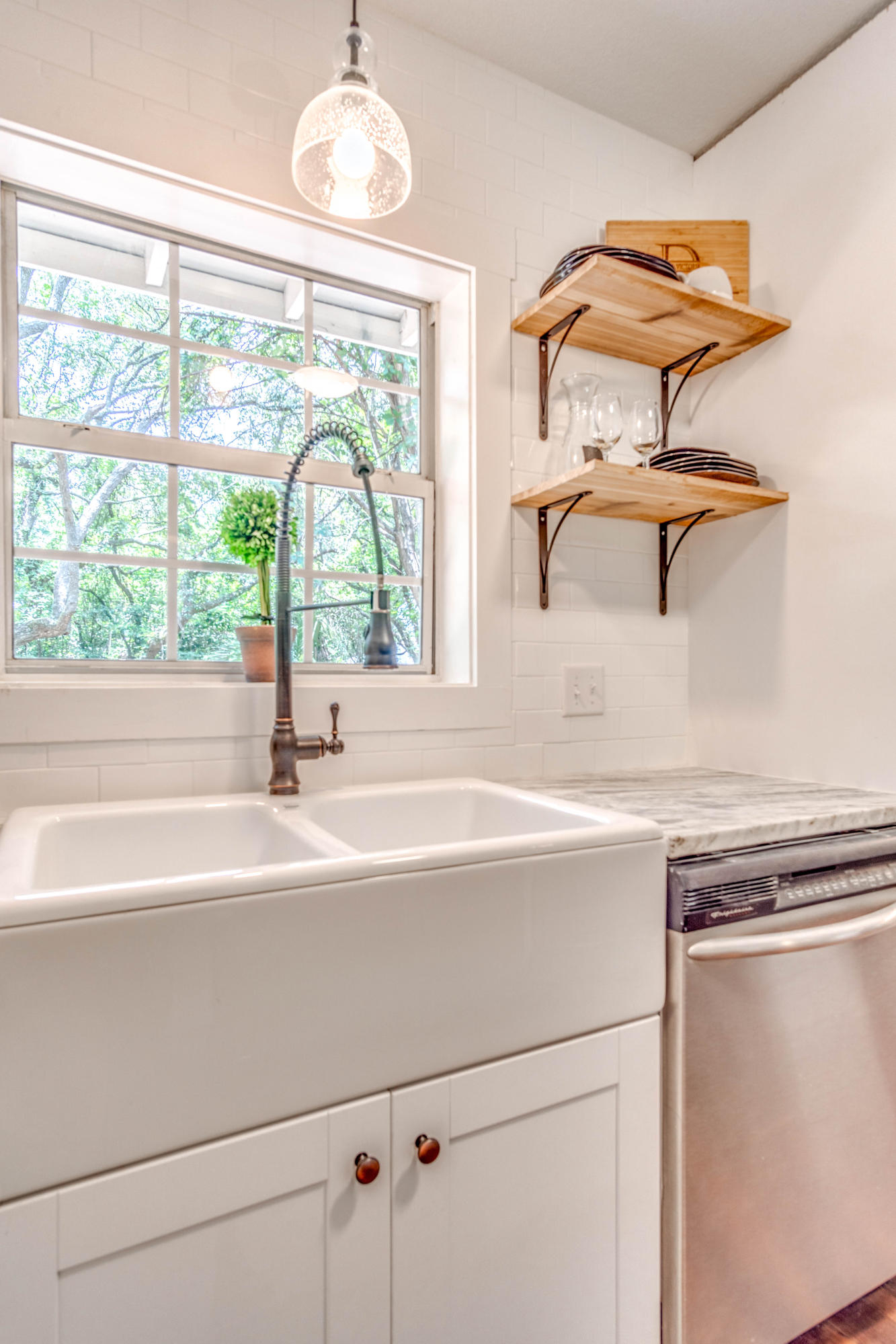 BELLA VISTA HEIGHTS - Residential