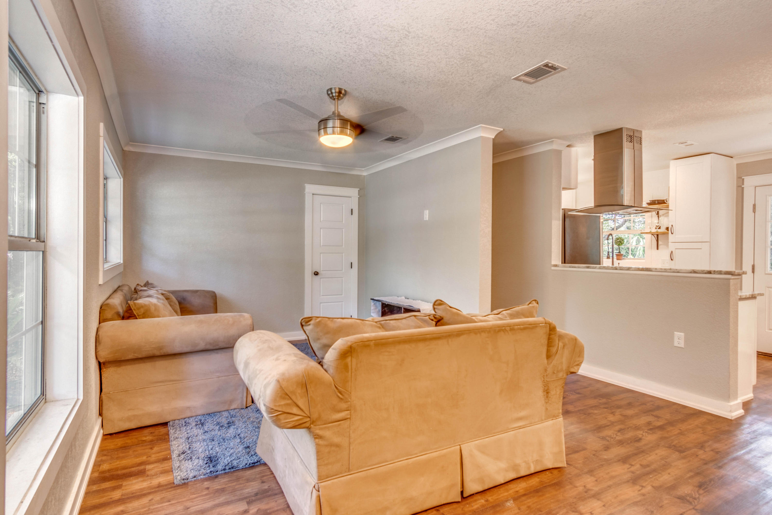 BELLA VISTA HEIGHTS - Residential