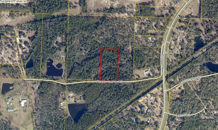 Here it is! That piece of land that offers privacy along with easy accessibility. Beautiful, wooded 5 acre parcel between Baker and Holt. Perry Smith Rd is a dead end road so traffic will be light. Please note that the owner does not have a survey and that Okaloosa GIS indicates that there are potential wetlands. Owner believes there is a creek towards the back of the property.