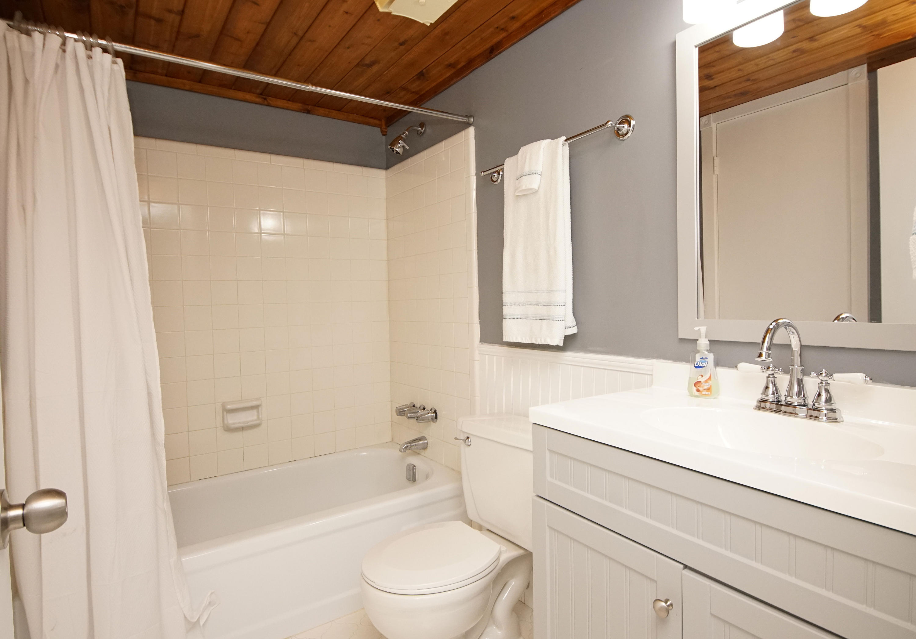 MOSSEY COVE T/H - Residential