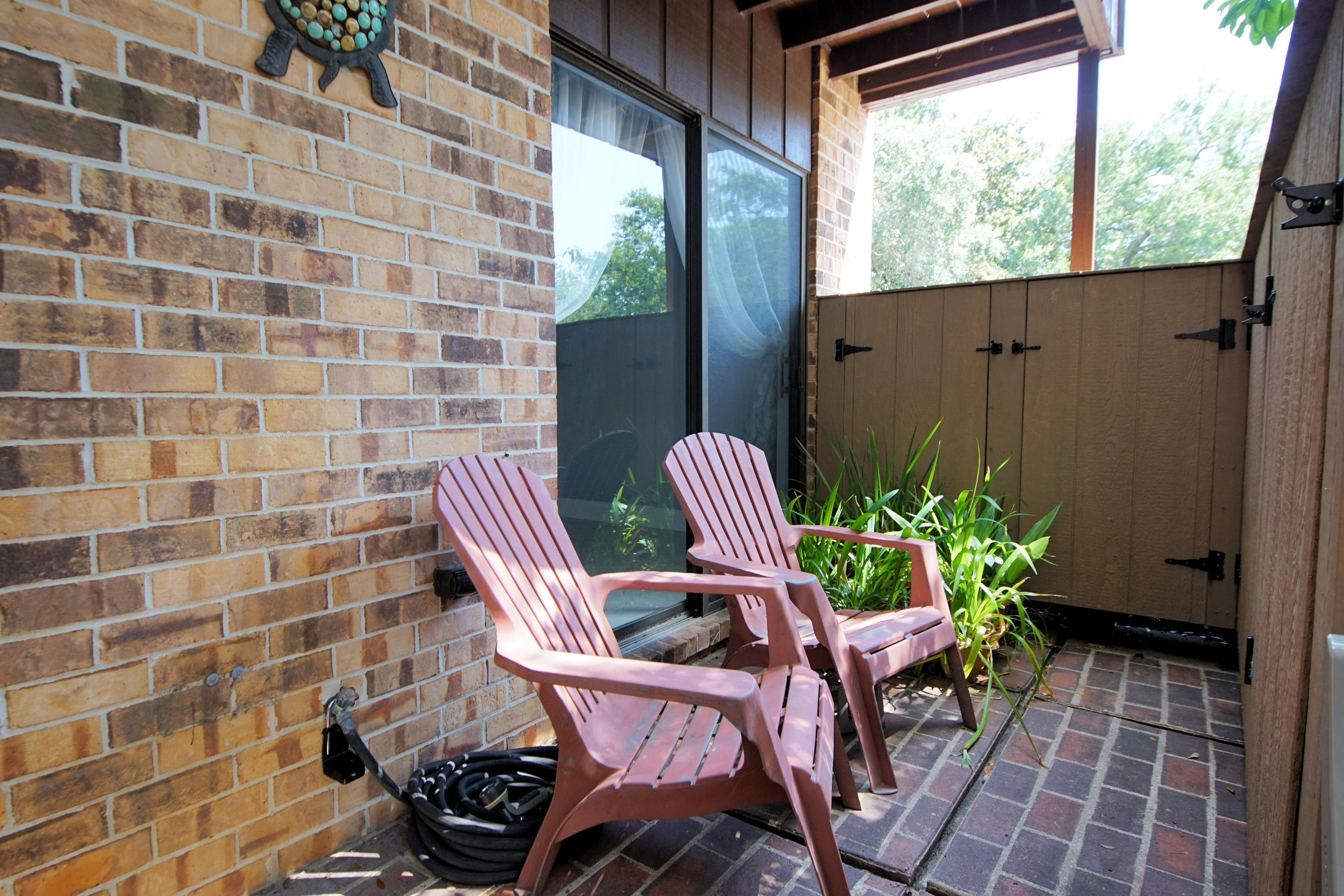 MOSSEY COVE T/H - Residential