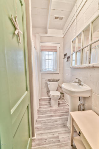 SANTA MONICA BEACH - Residential