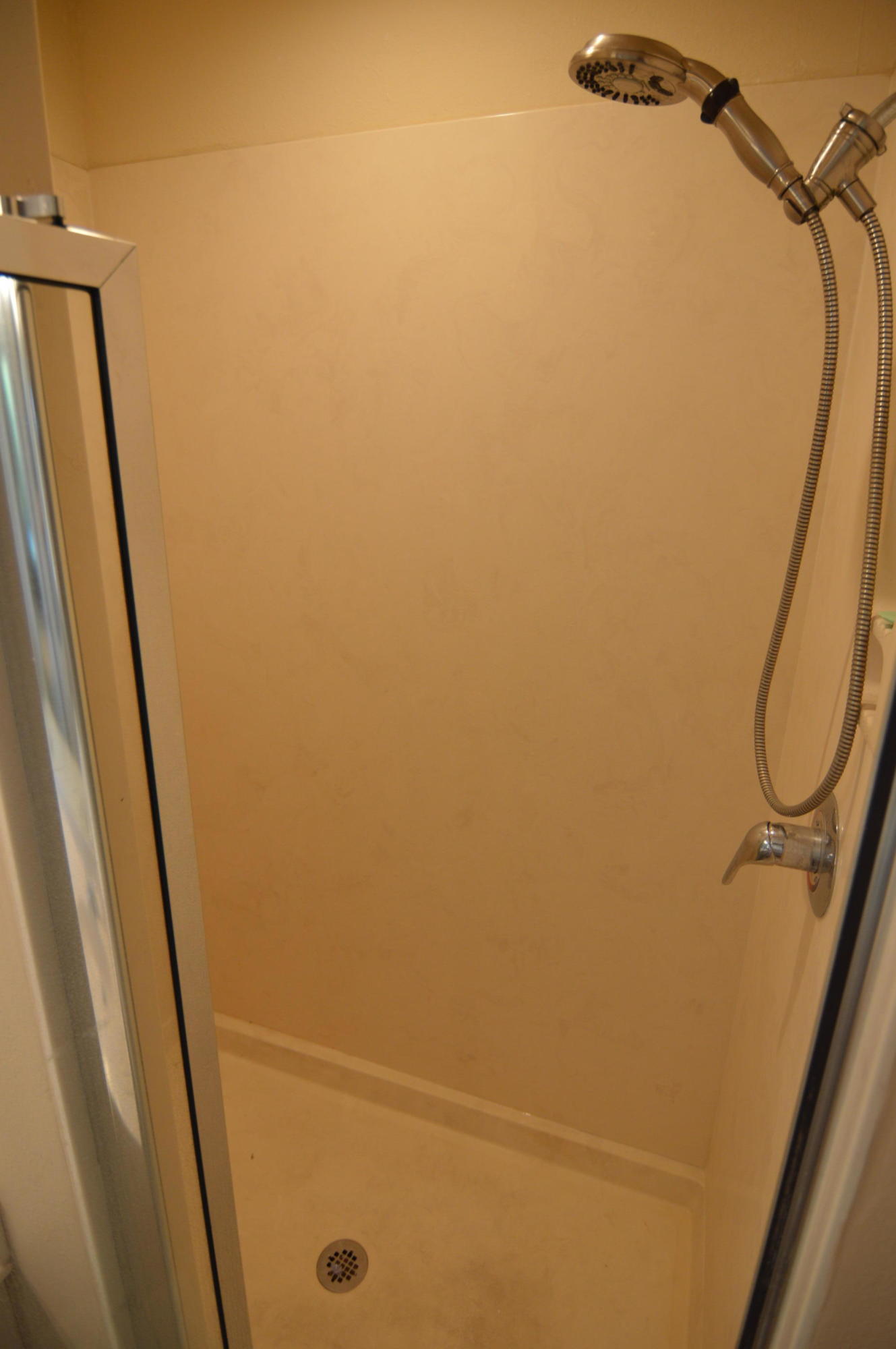 CRYSTAL COVE - Residential