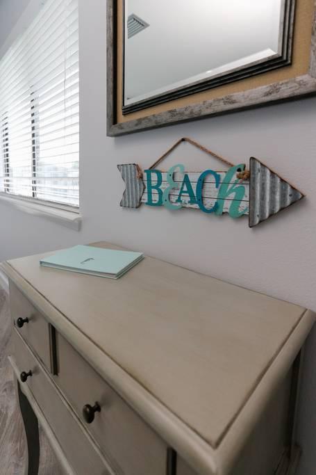 CRYSTAL VILLAGE 2 CONDO PH 2 - Residential Lease