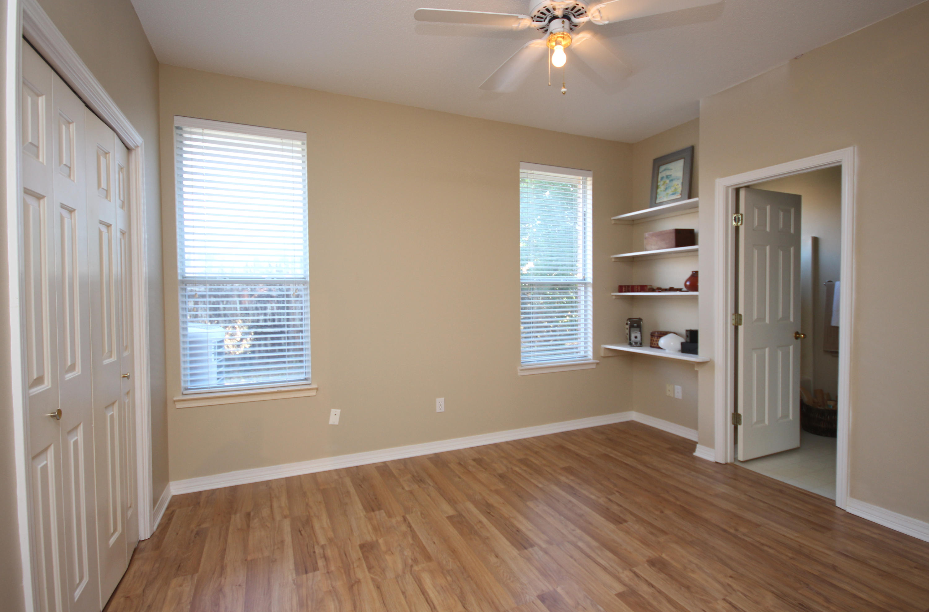 RIDGE WOOD MANOR - Residential