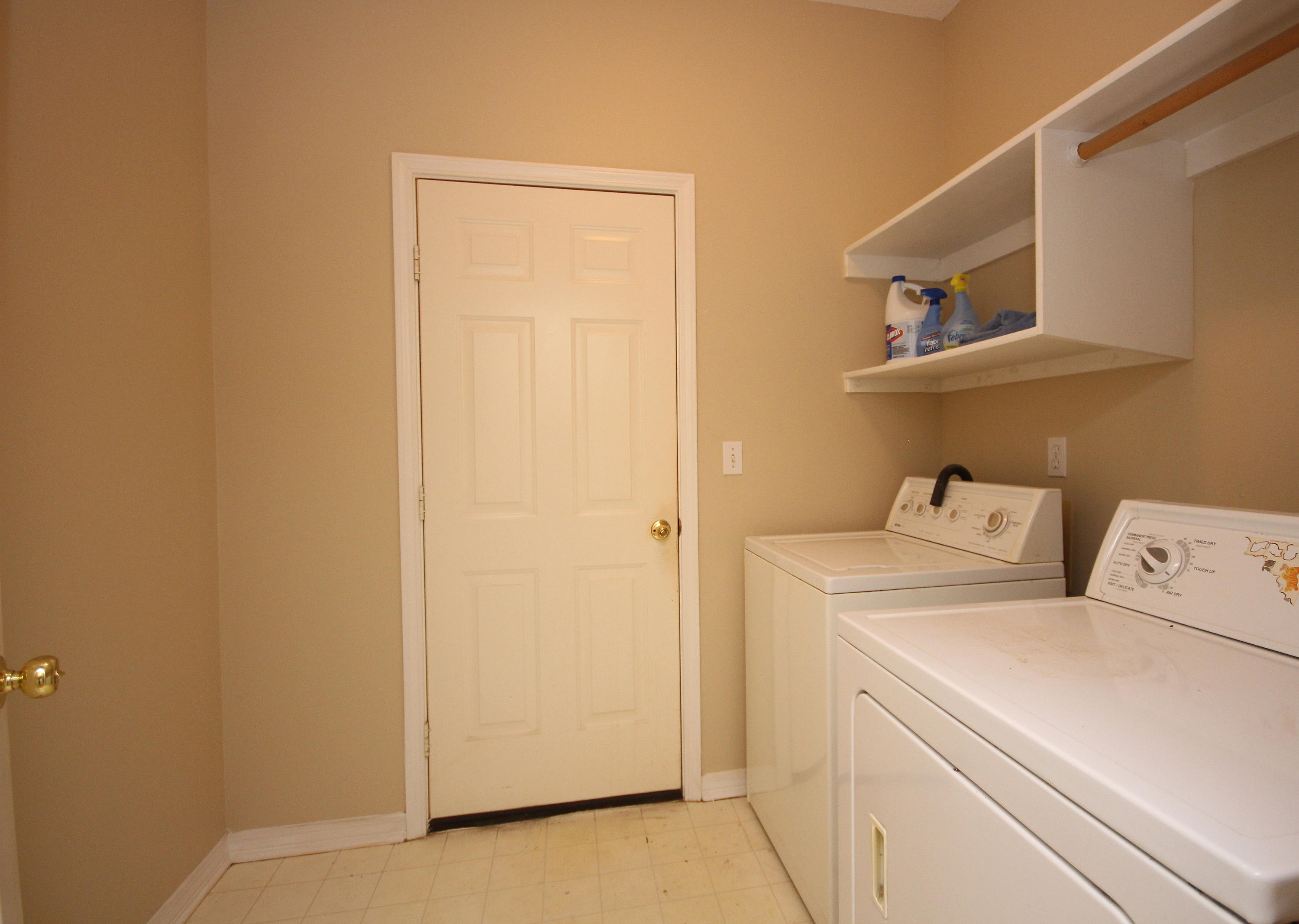 RIDGE WOOD MANOR - Residential