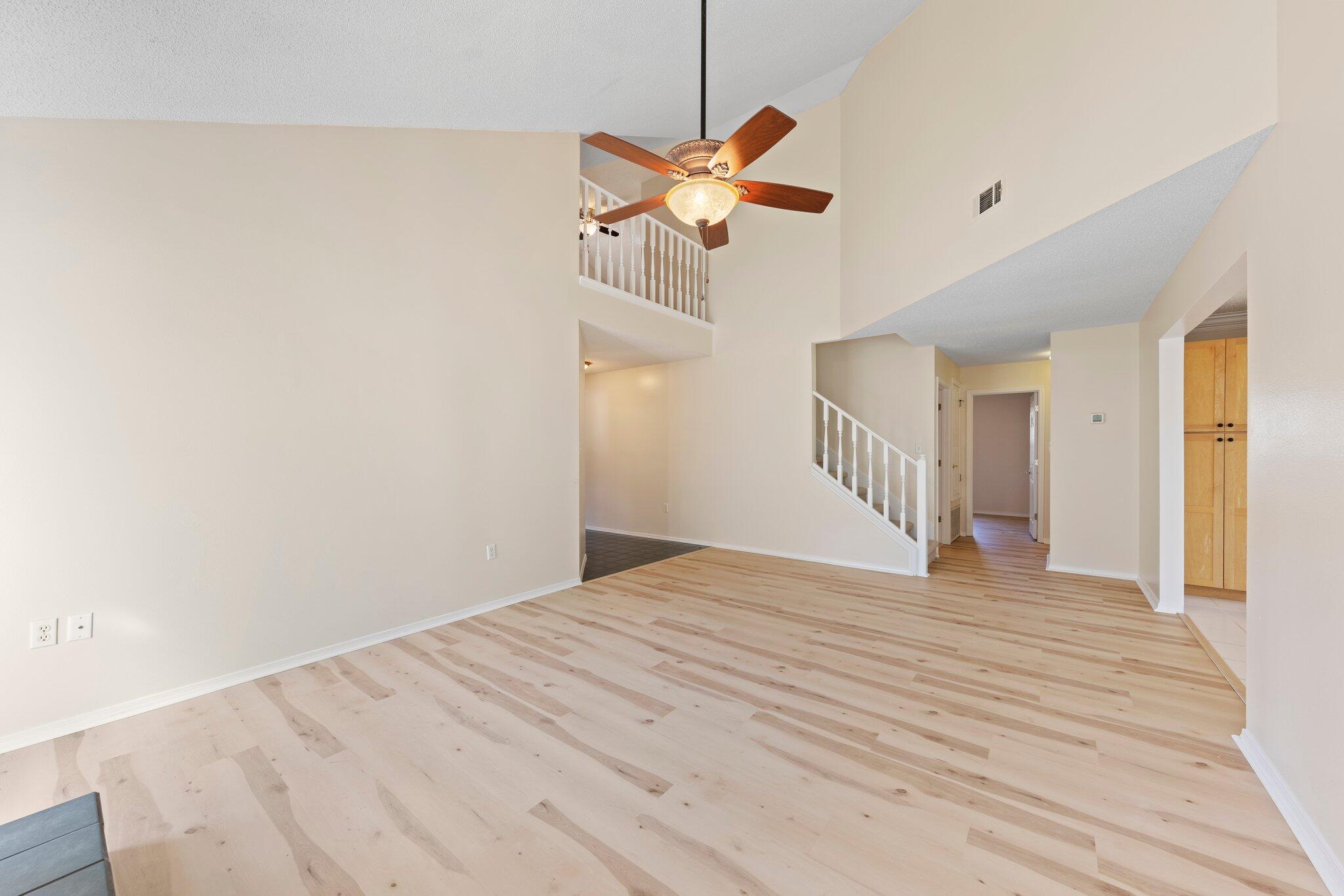 PARKWOOD COVE AT BLUEWATER BAY - Residential Lease