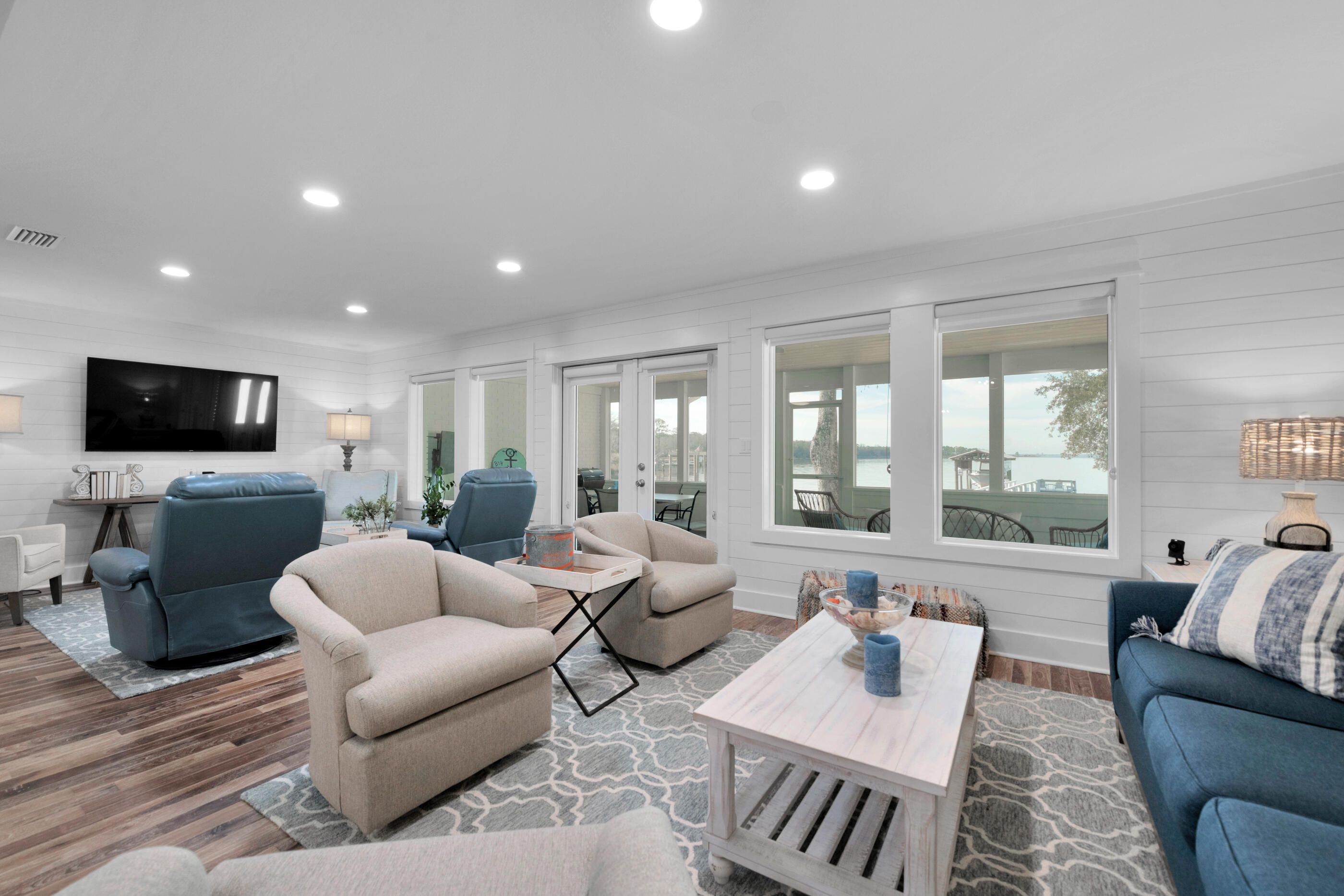 WATERVIEW COVE - Residential