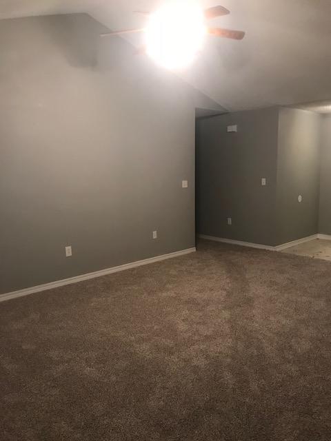 SULLIVANS ADDN TO CRESTVIEW - Residential