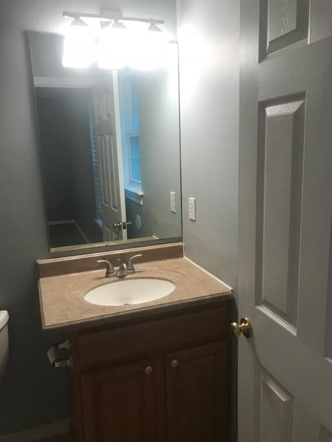 SULLIVANS ADDN TO CRESTVIEW - Residential