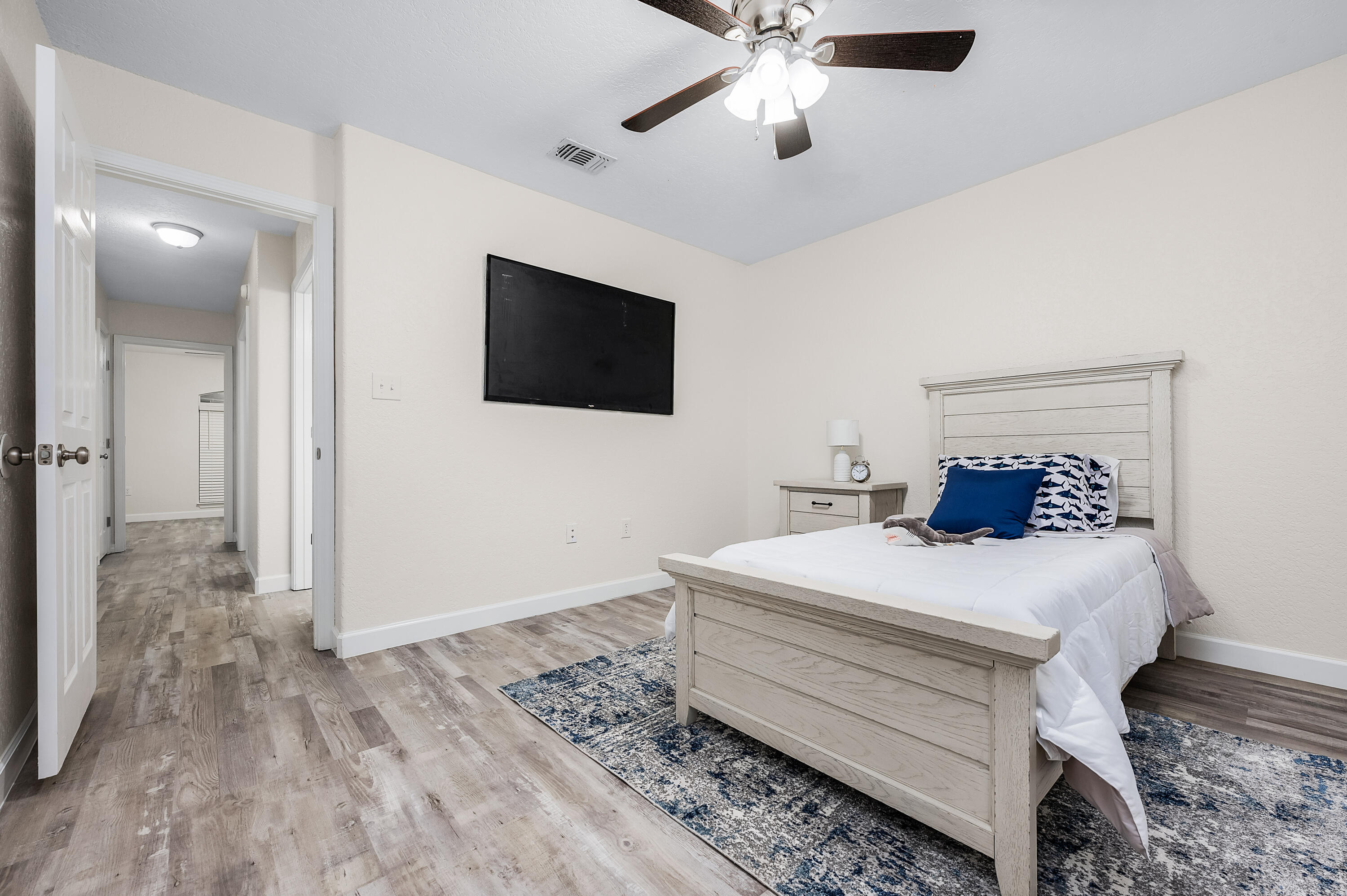 HOLLEY BY THE SEA - Residential