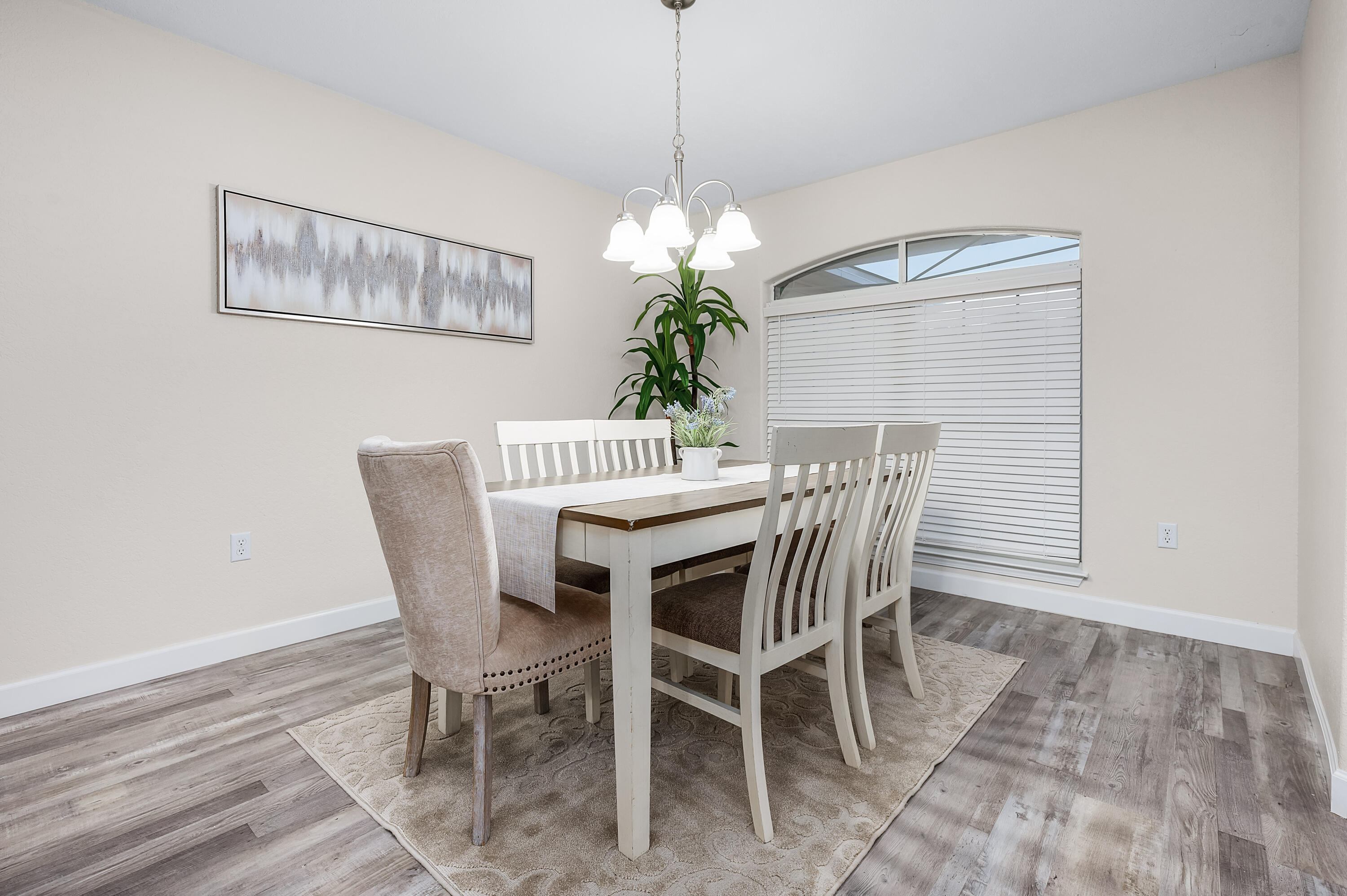 HOLLEY BY THE SEA - Residential
