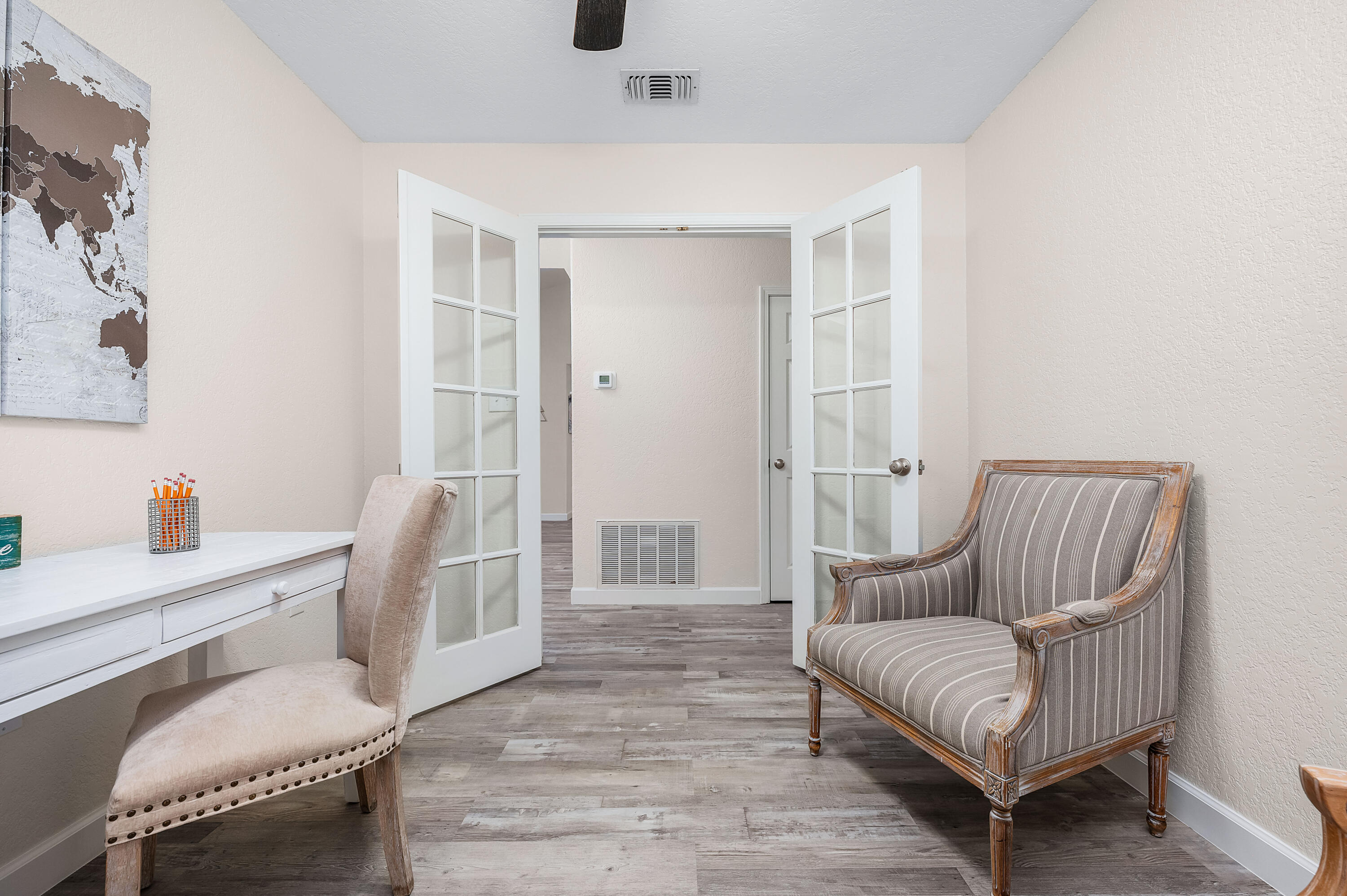 HOLLEY BY THE SEA - Residential