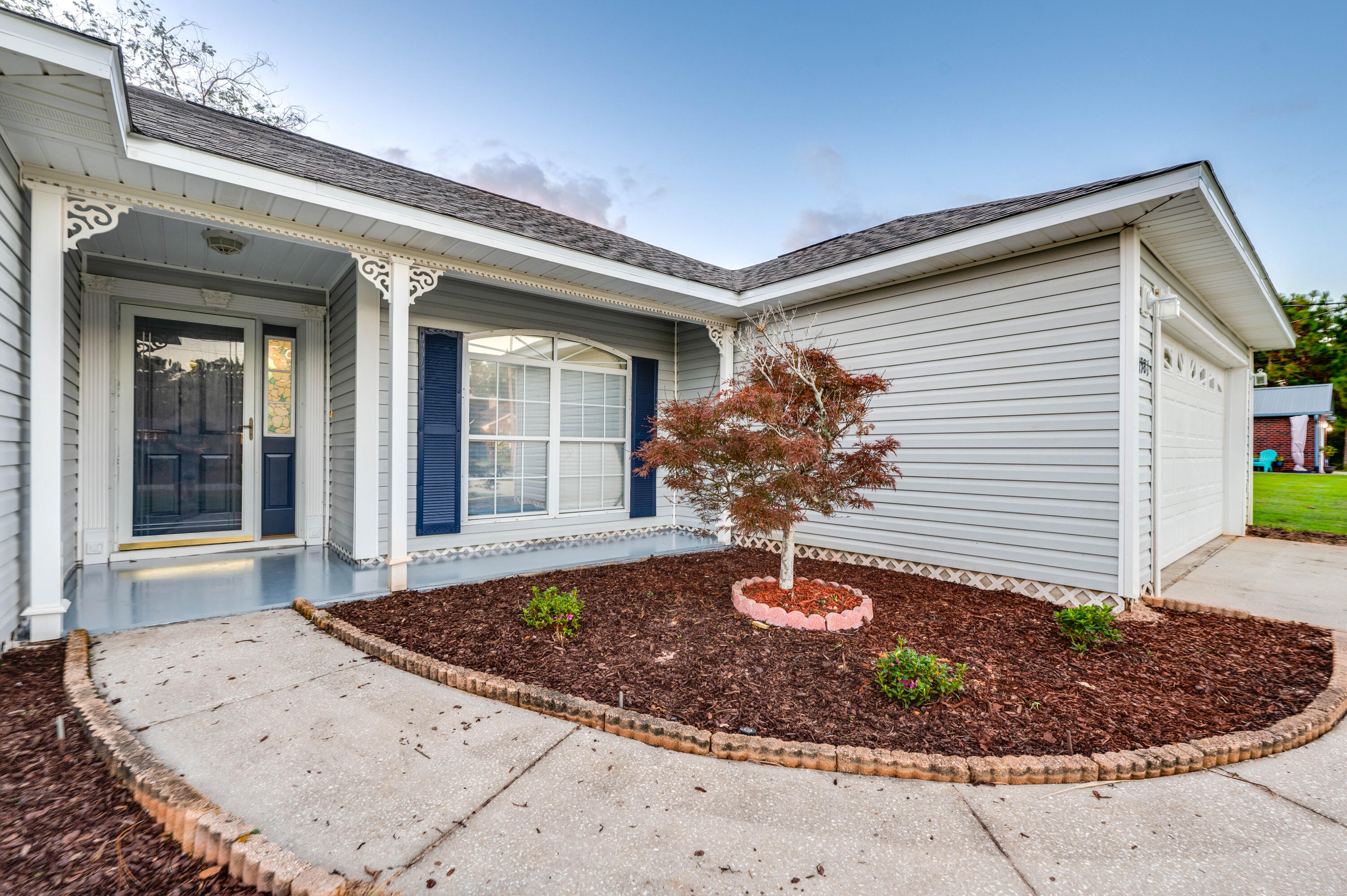 HOLLEY BY THE SEA - Residential