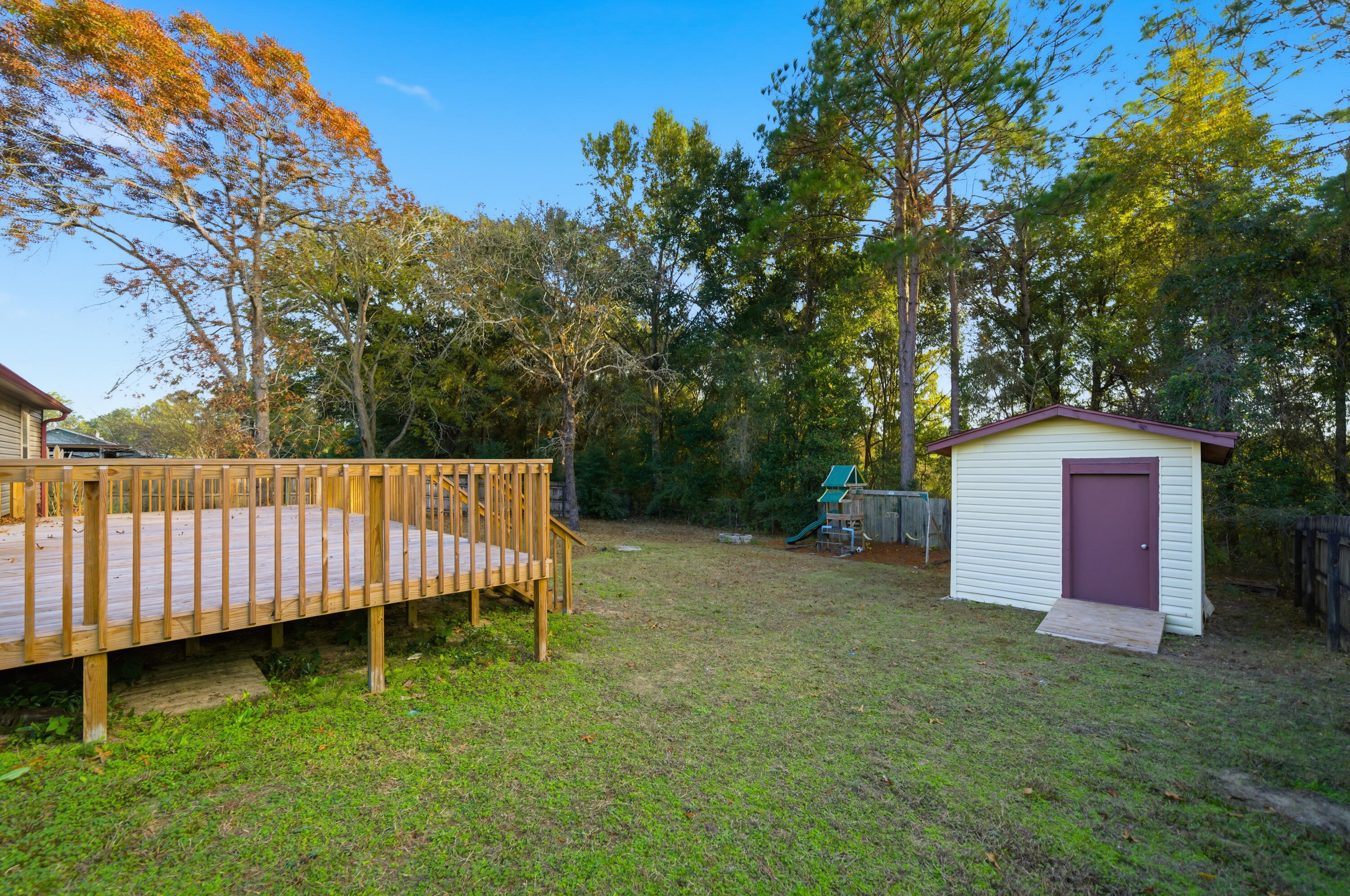 COUNTRYVIEW ESTATES 1ST ADDN - Residential