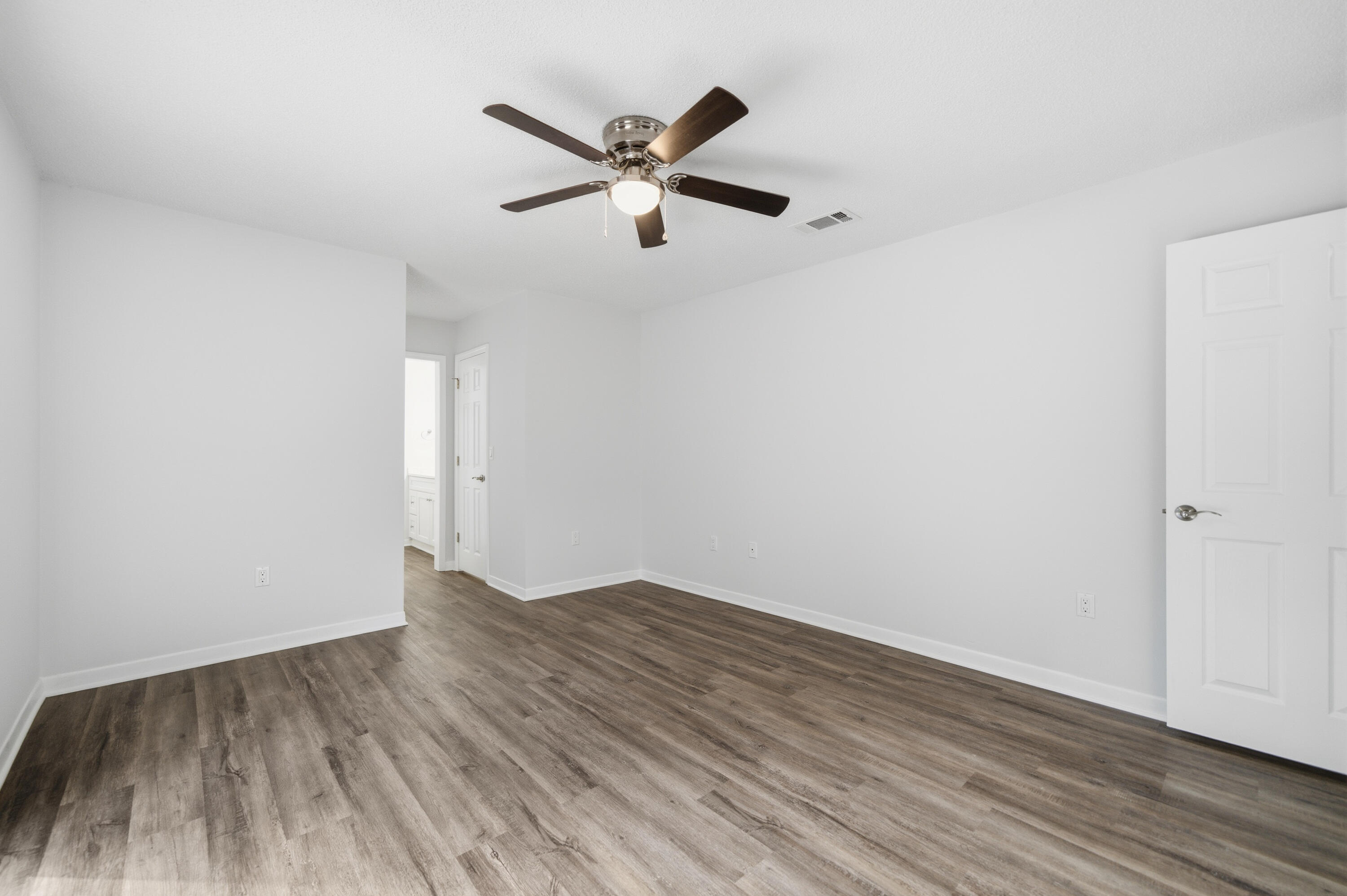 COUNTRYVIEW ESTATES 1ST ADDN - Residential