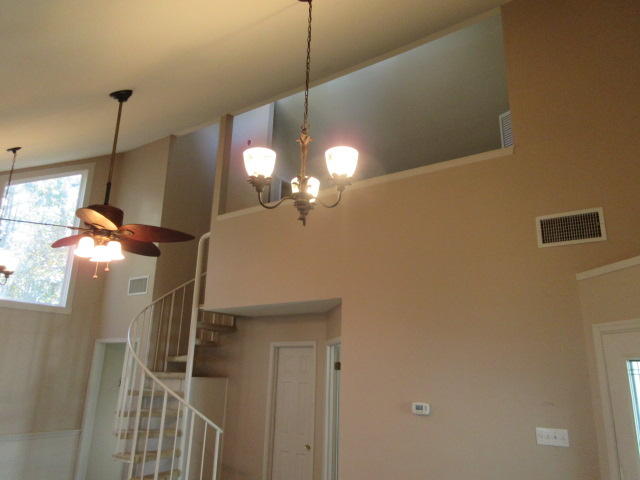 HUCK N TOMS - Residential