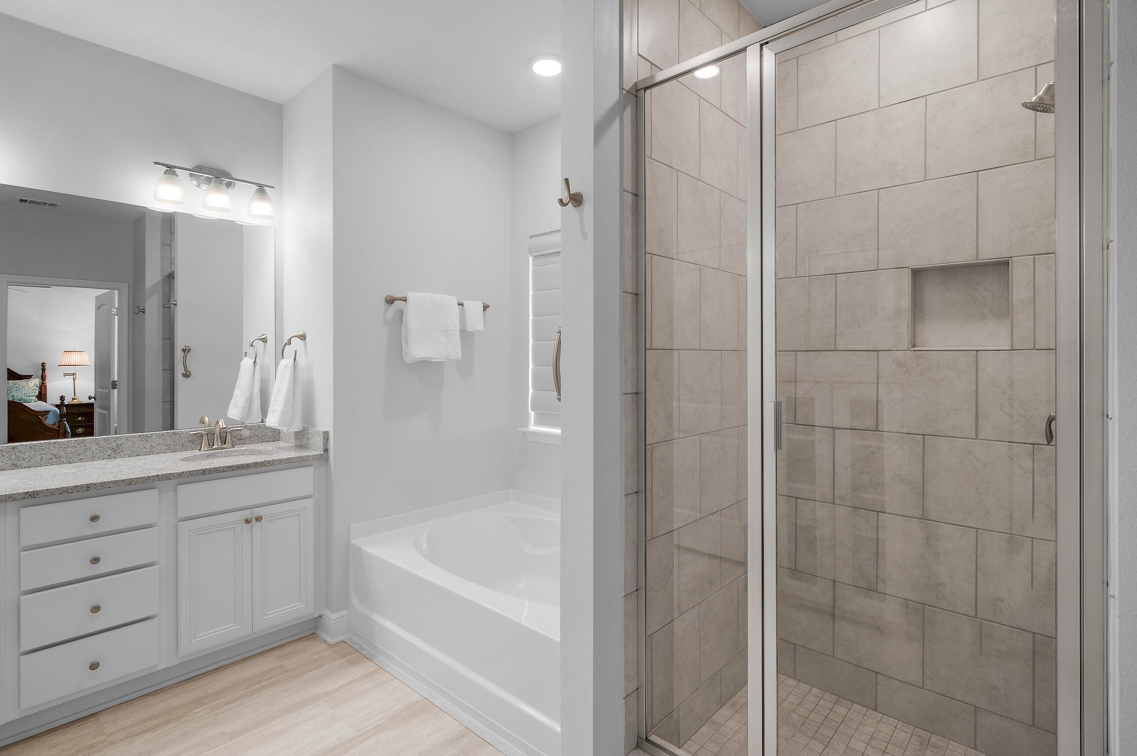 STONEGATE - Residential