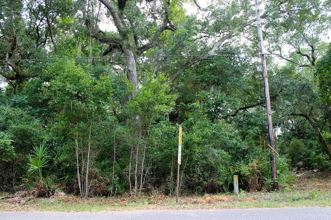 Beautiful canal front 0.46 Acre lot in Santa Rosa Beach Estates, a charming neighborhood in close proximity to the Bay, Gulf of Mexico, shopping, schools, dining & entertainment. Lot 9 offers ~102 ft. of water frontage on the canal with direct access to the Bay and two boat launches nearby. This tranquil lot lot is a great size totaling 19,854 sq. ft. with depth up to ~278 feet. There is a path cleared on the right side of the neighboring lot 8 (also for sale) to view the canal. Build your dream home and enjoy views of the water while being surrounded by nature and preserved woodlands. No HOA fees either! For over 100 ft. of water frontage at $105k, this lot is an incredible opportunity. The canal is large enough to take a boat, kayak, or paddle board directly out to Choctawhatchee Bay.