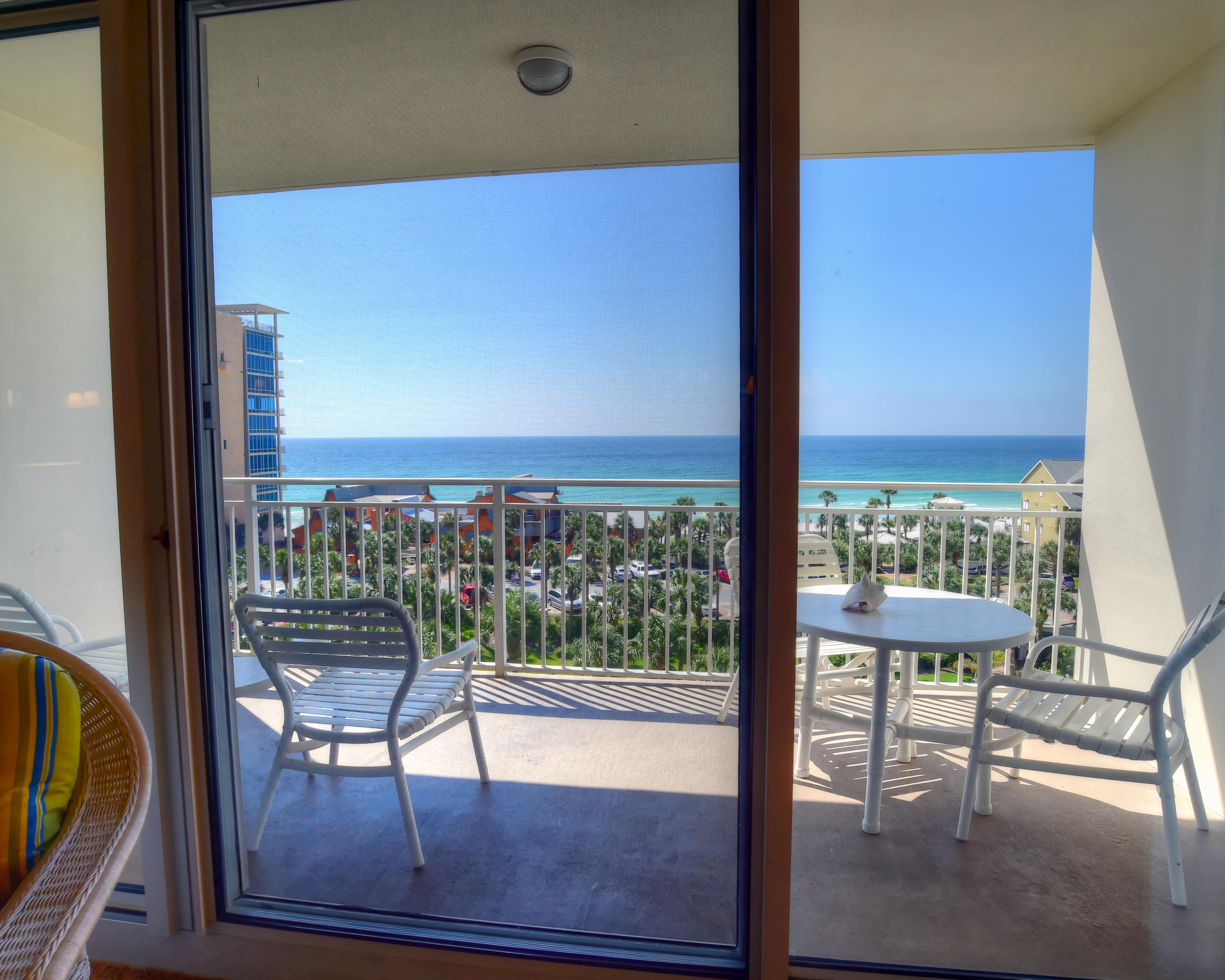 STERLING SHORES - Residential