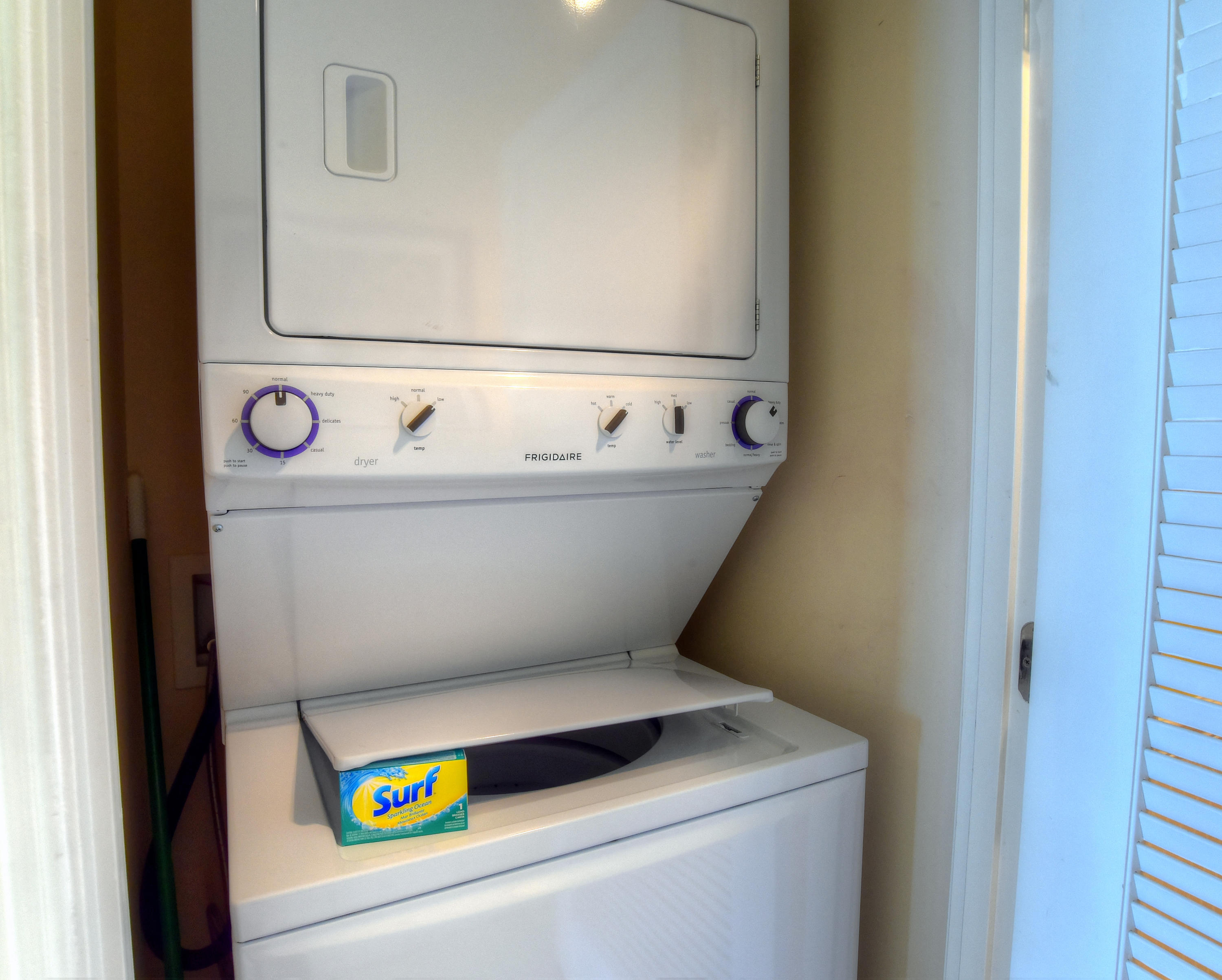 STERLING SHORES - Residential