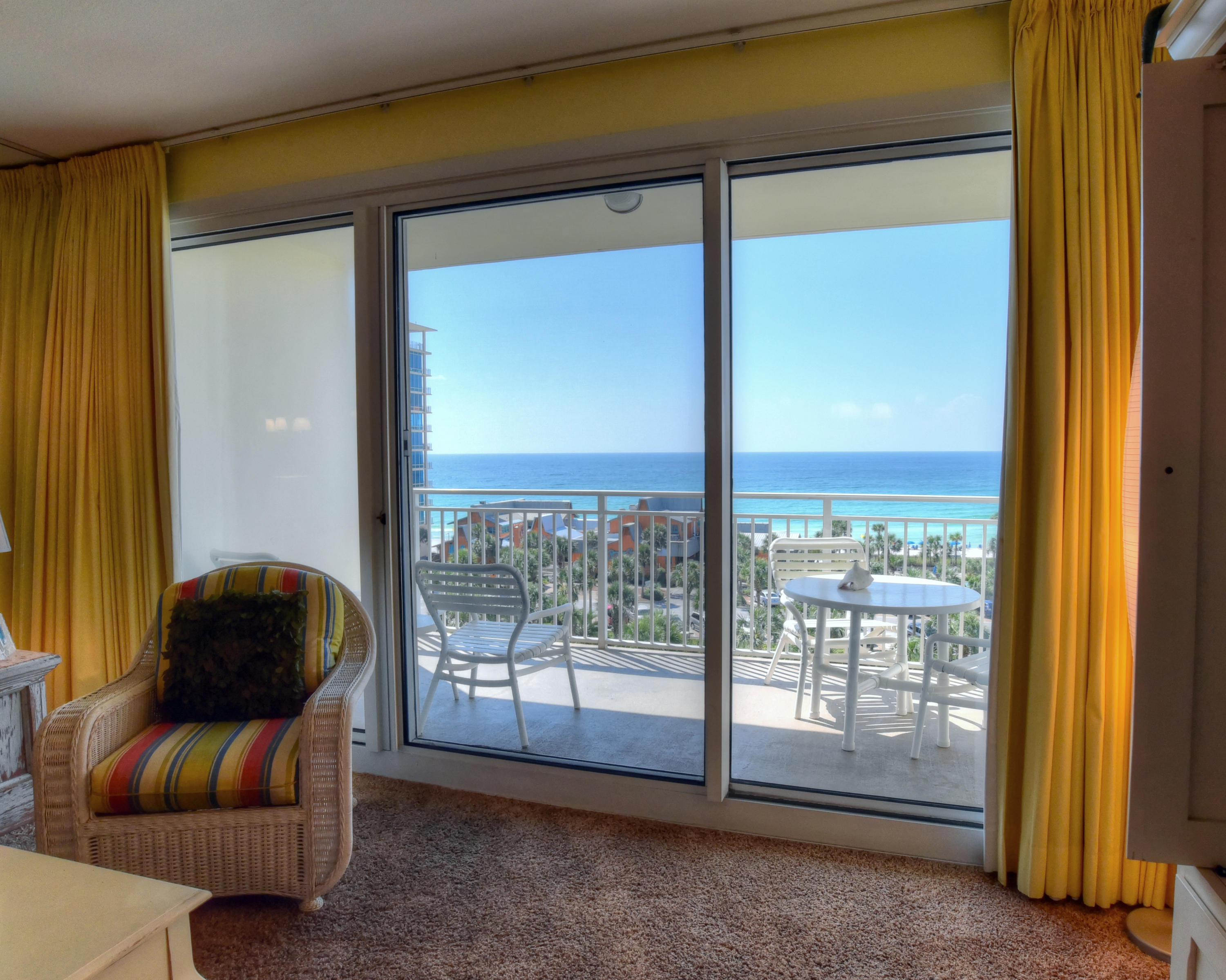 STERLING SHORES - Residential