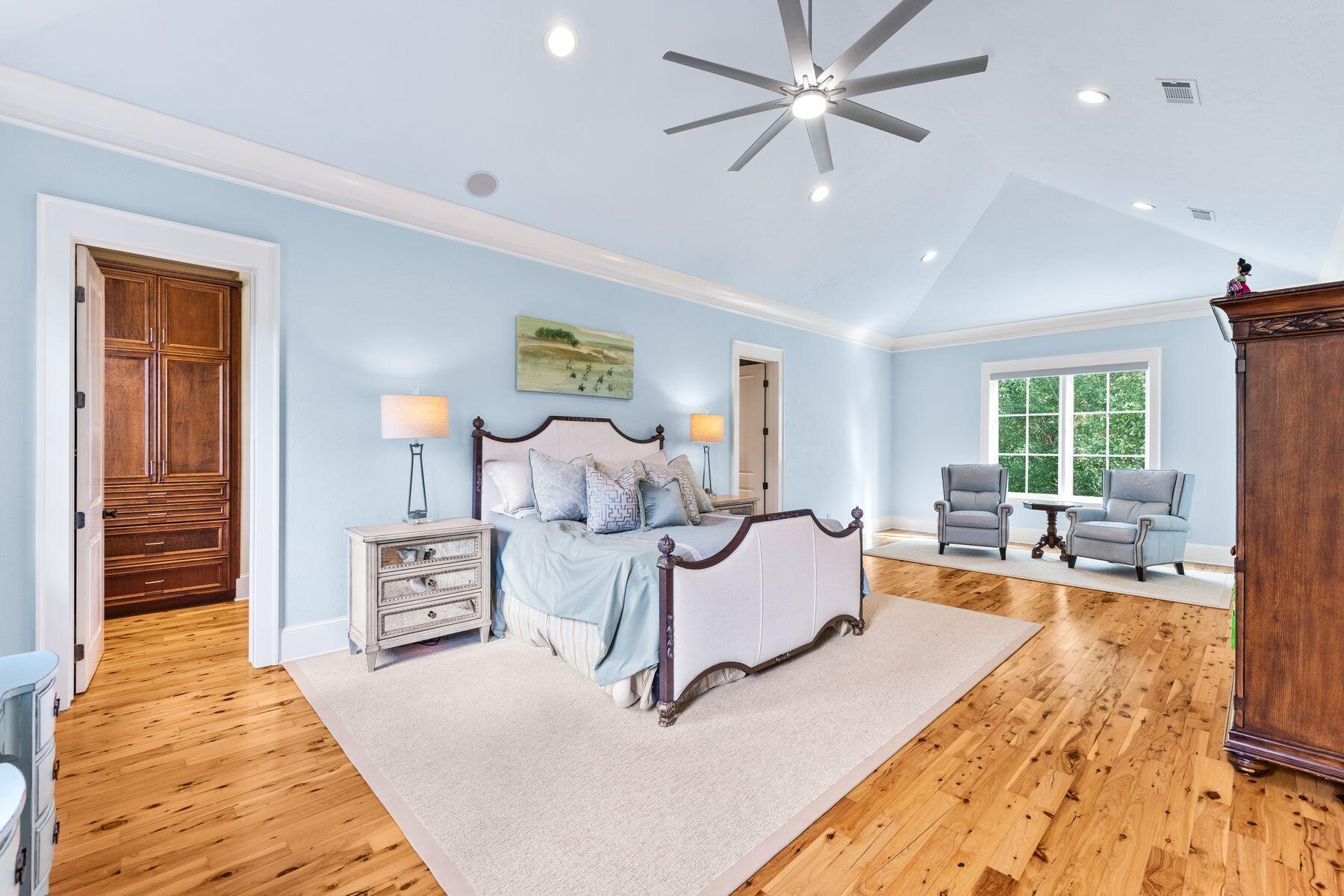 BURNT PINE - Residential