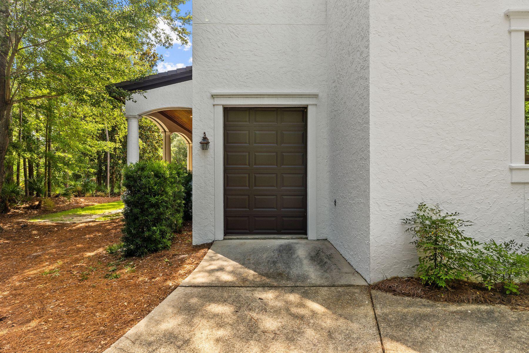 BURNT PINE - Residential
