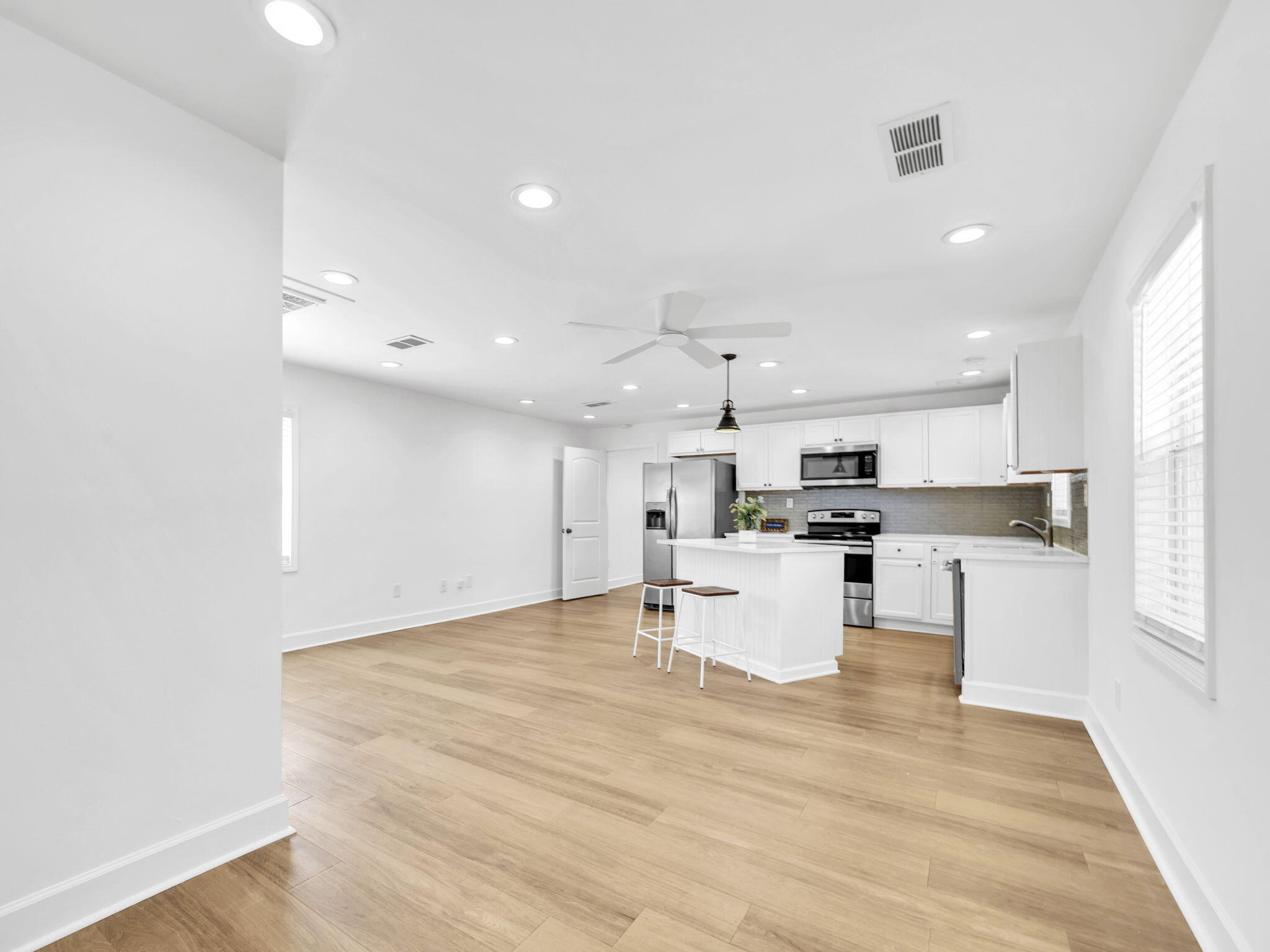 MIRAMAR HEIGHTS - Residential