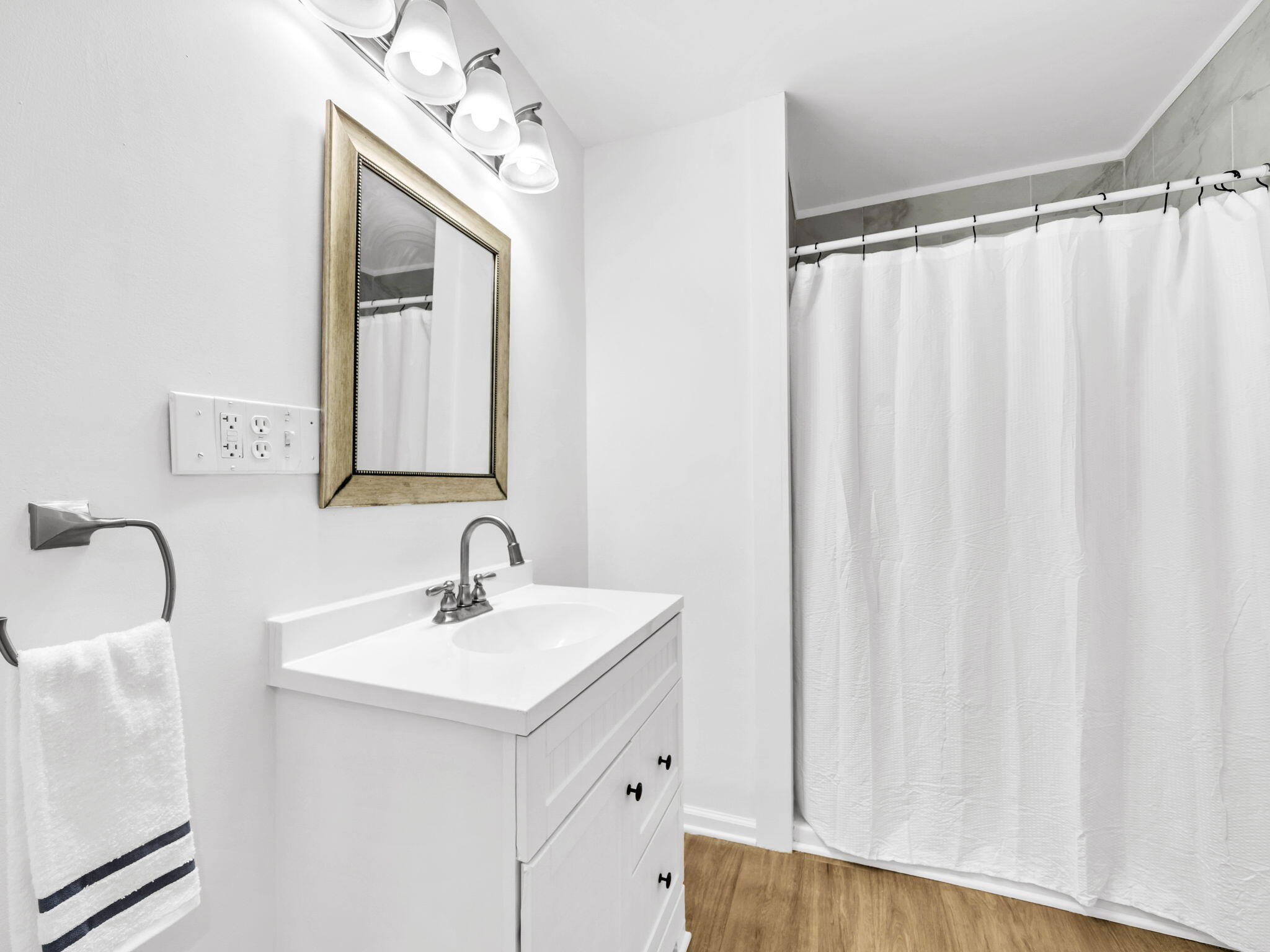 MIRAMAR HEIGHTS - Residential