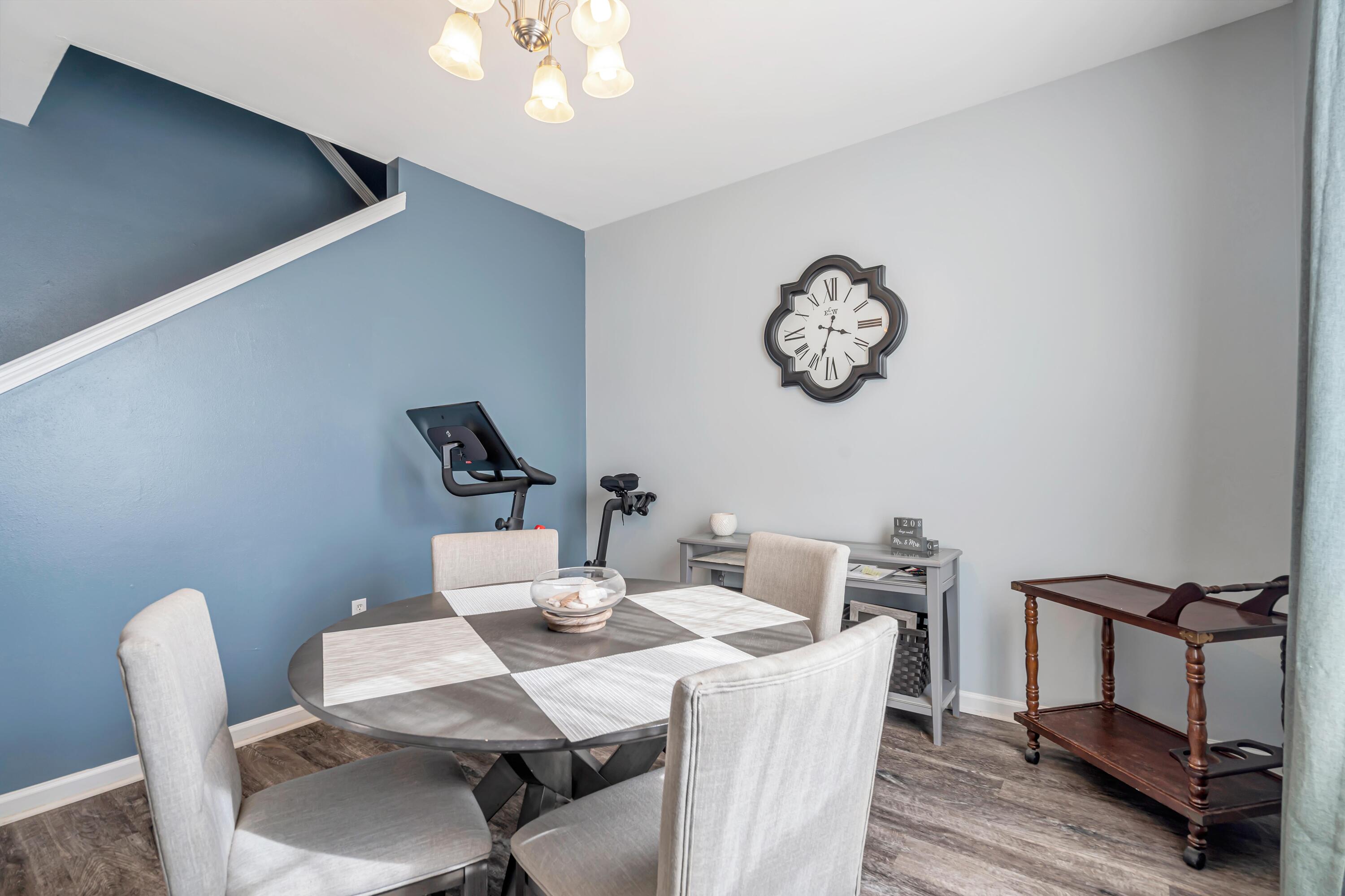 SANDY RIDGE ESTATES - Residential