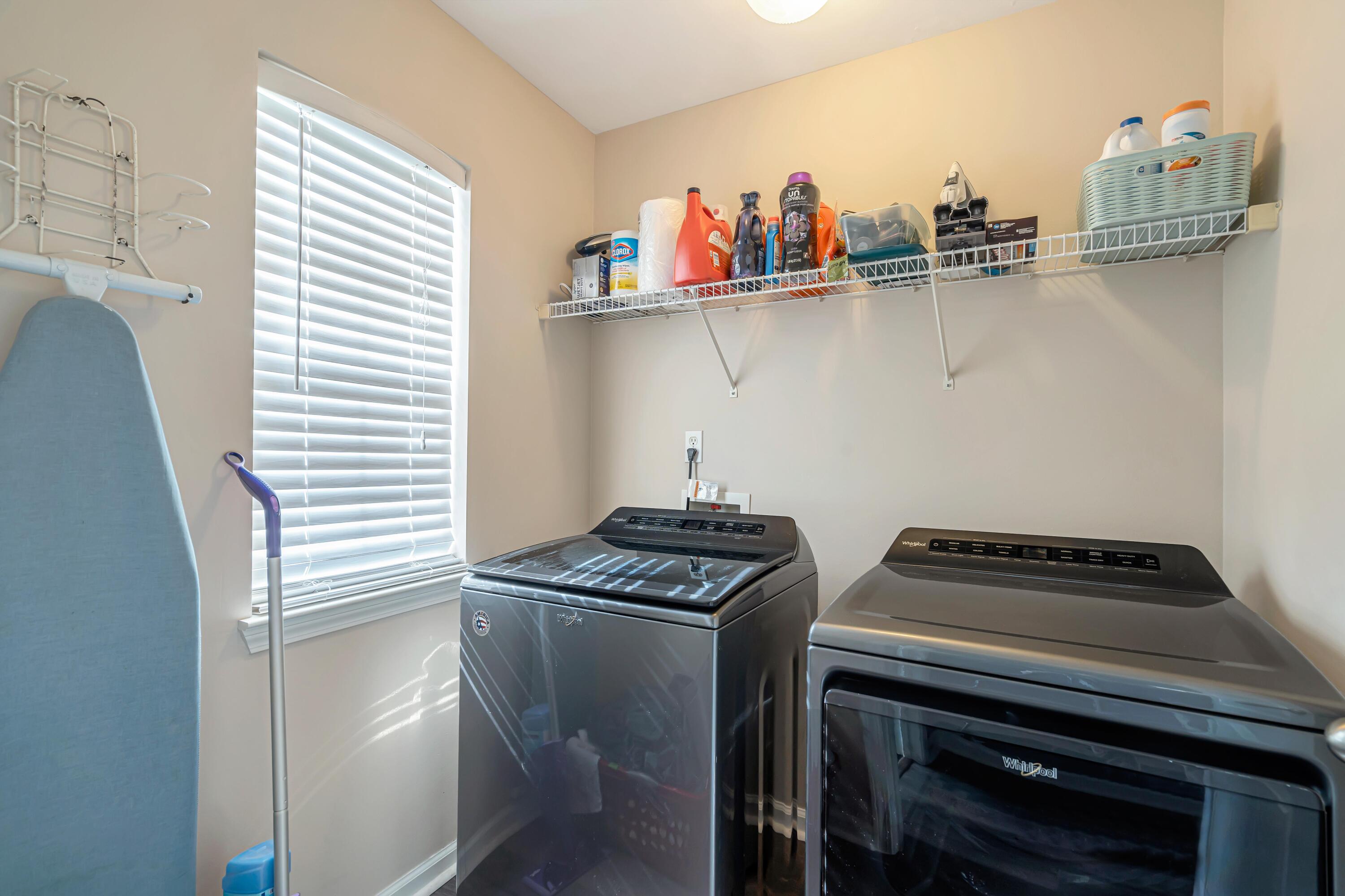 SANDY RIDGE ESTATES - Residential