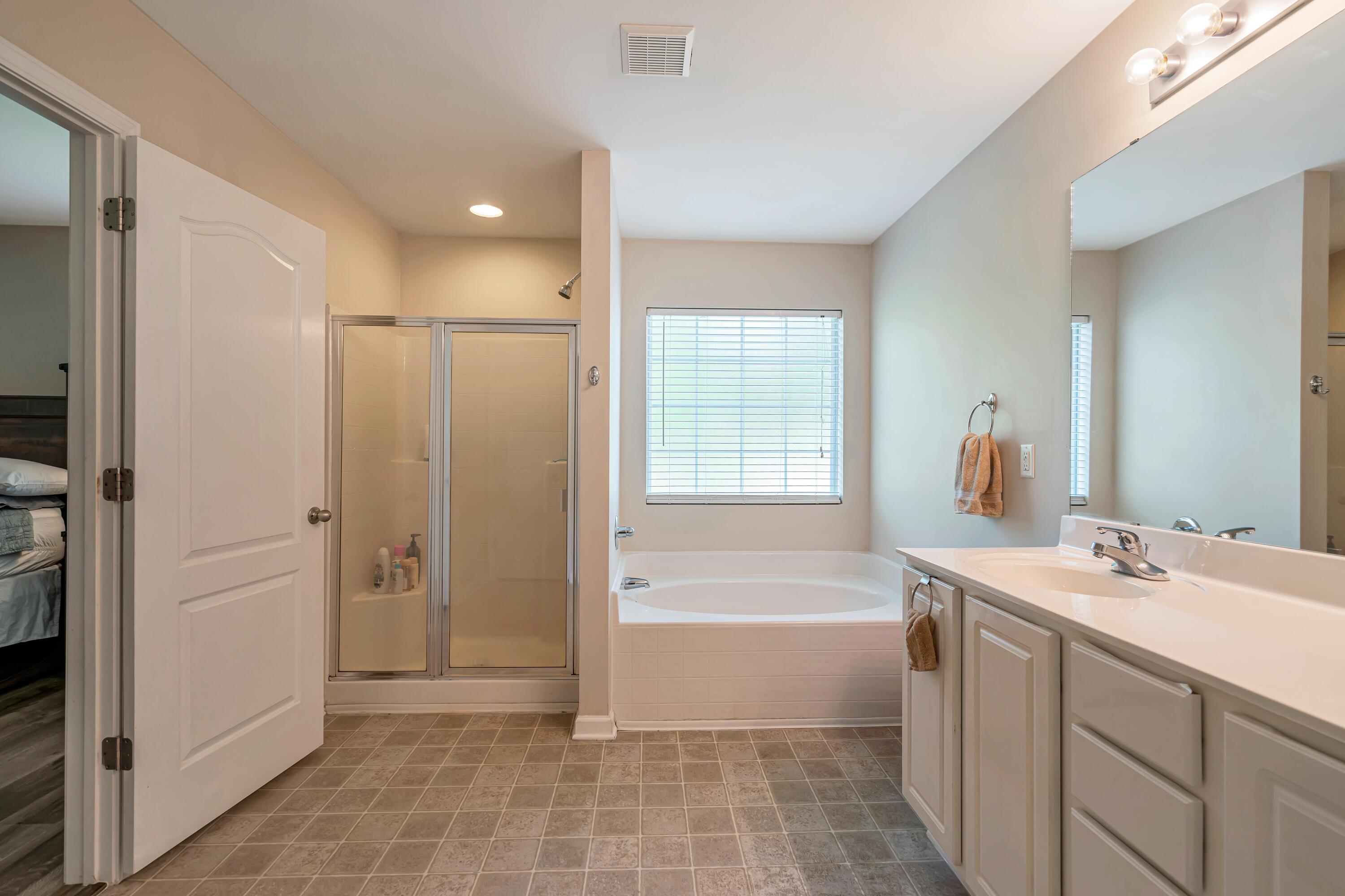 SANDY RIDGE ESTATES - Residential