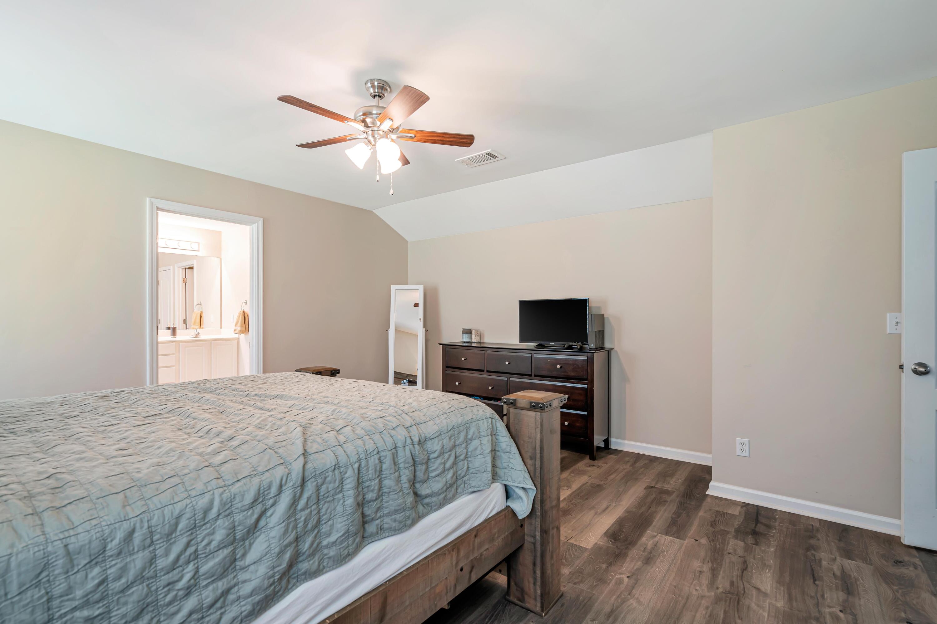 SANDY RIDGE ESTATES - Residential