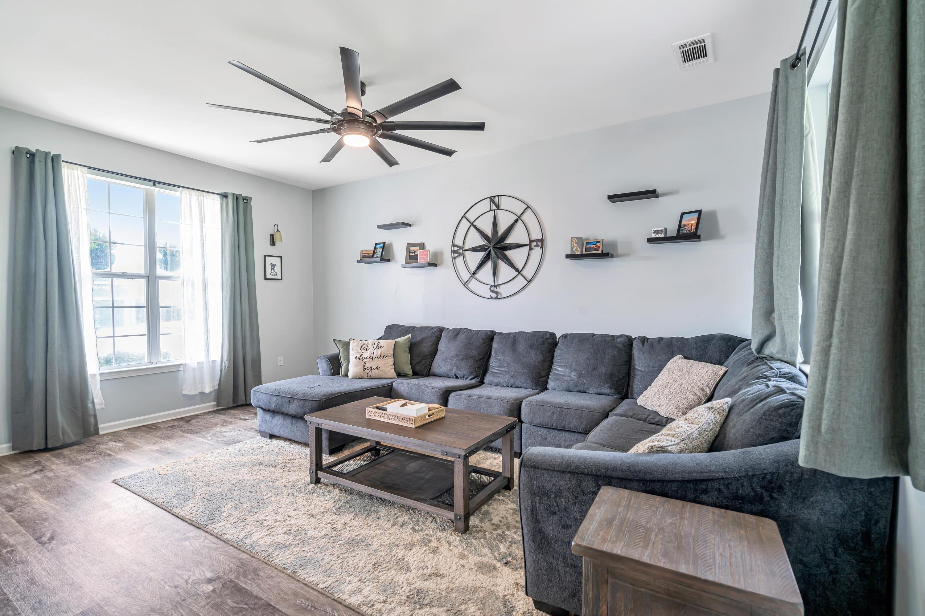 SANDY RIDGE ESTATES - Residential