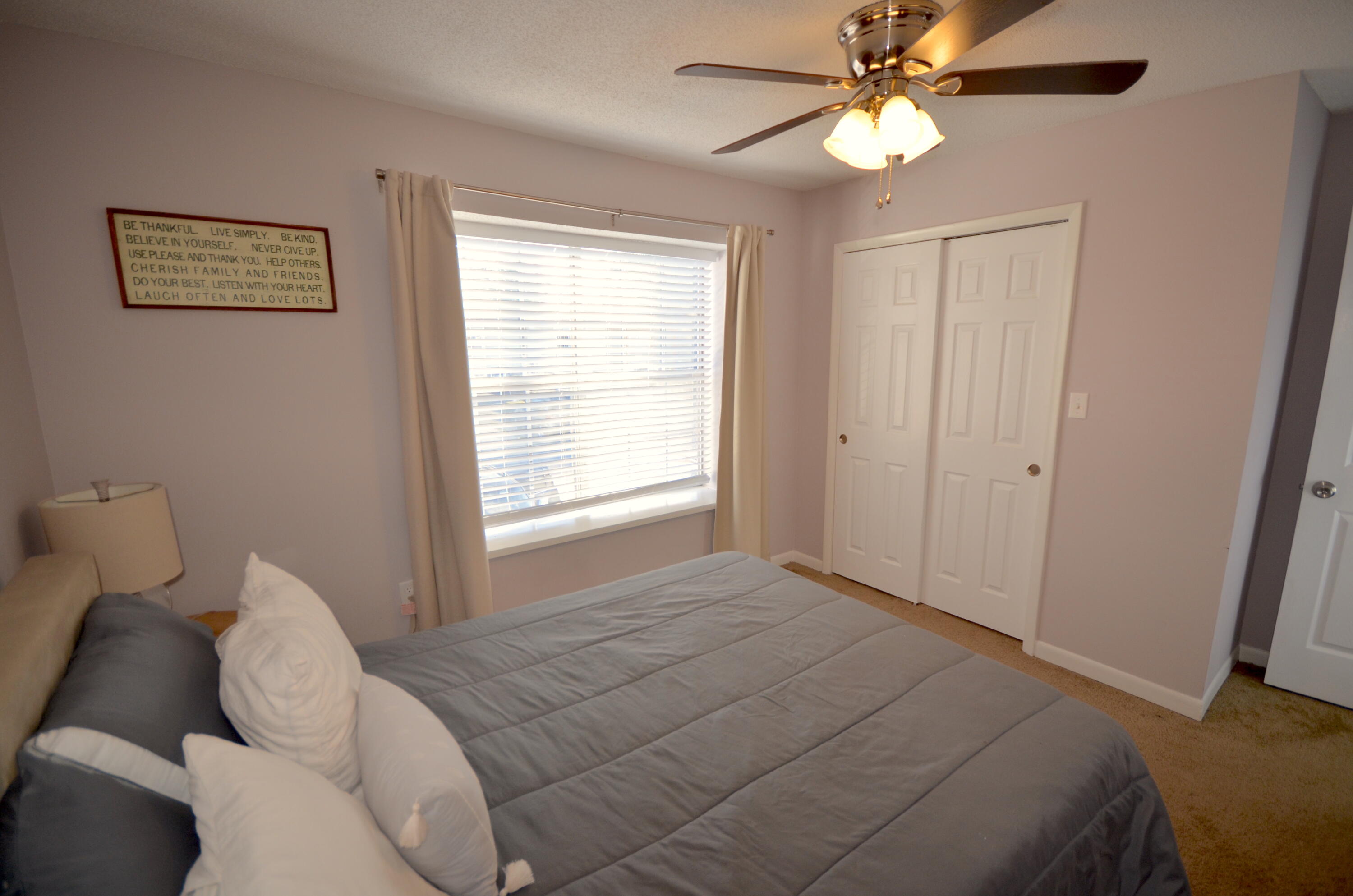 VIKING MANOR PH 1 - Residential